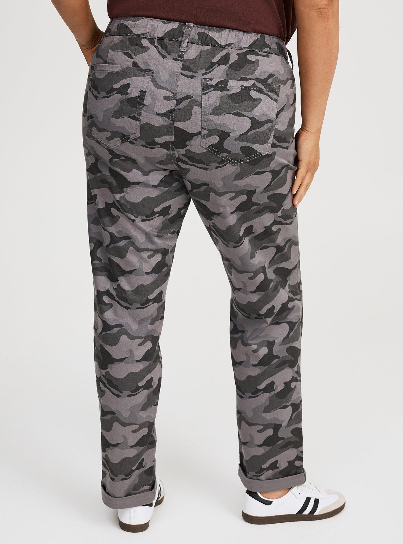 Weekend Mid-Rise Straight Pant