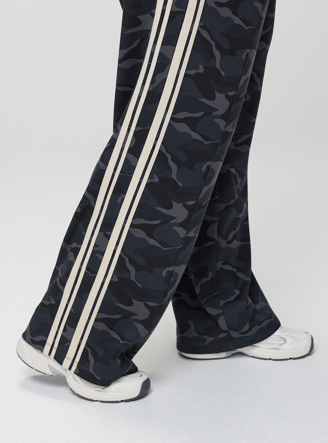 High-Rise Pull-On Track Pant, CAMO CADET GREY, alternate