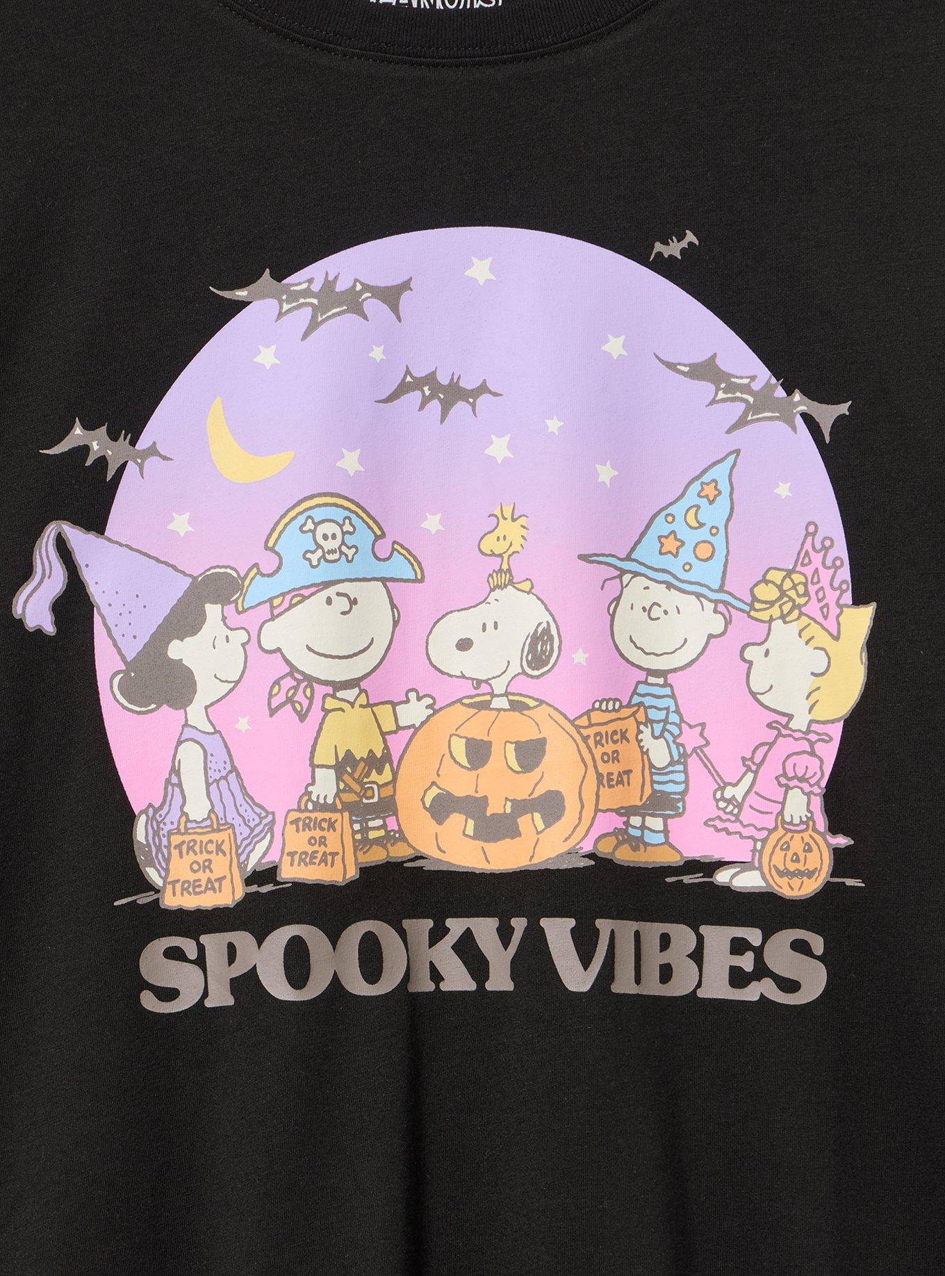 Peanuts Classic Cotton Crew Tee, SPOOKY VIBES PEANUTS DEEP BLACK, alternate