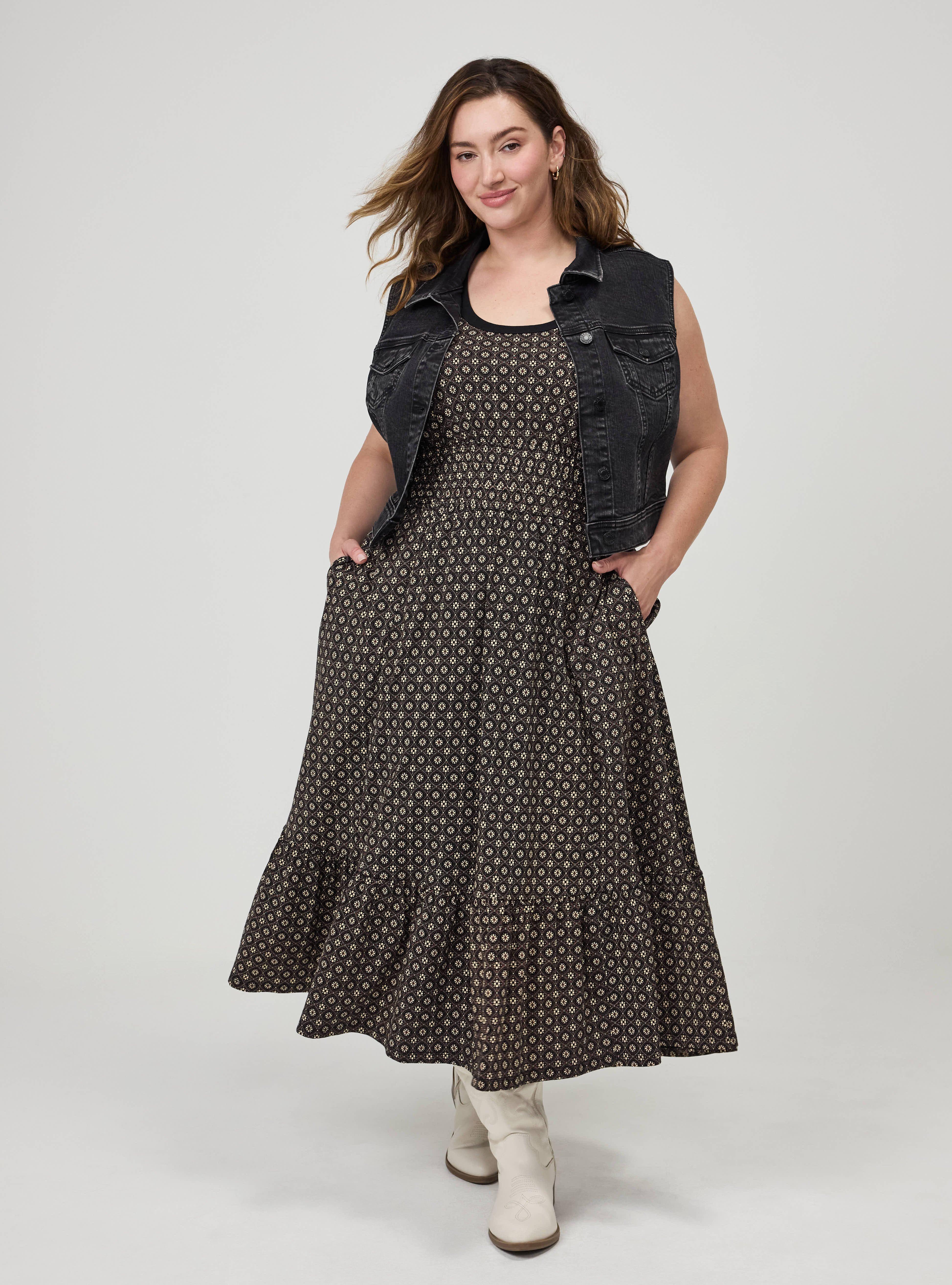 Plus Size Shirred Waist Midi Dress, DAISY MEDALLION BLACK, alternate