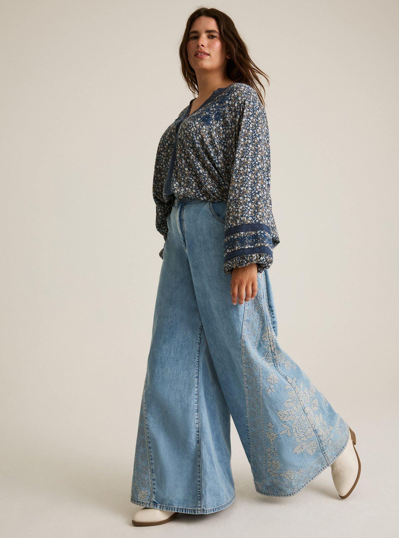 Festi Embroidered Wide Leg Jean