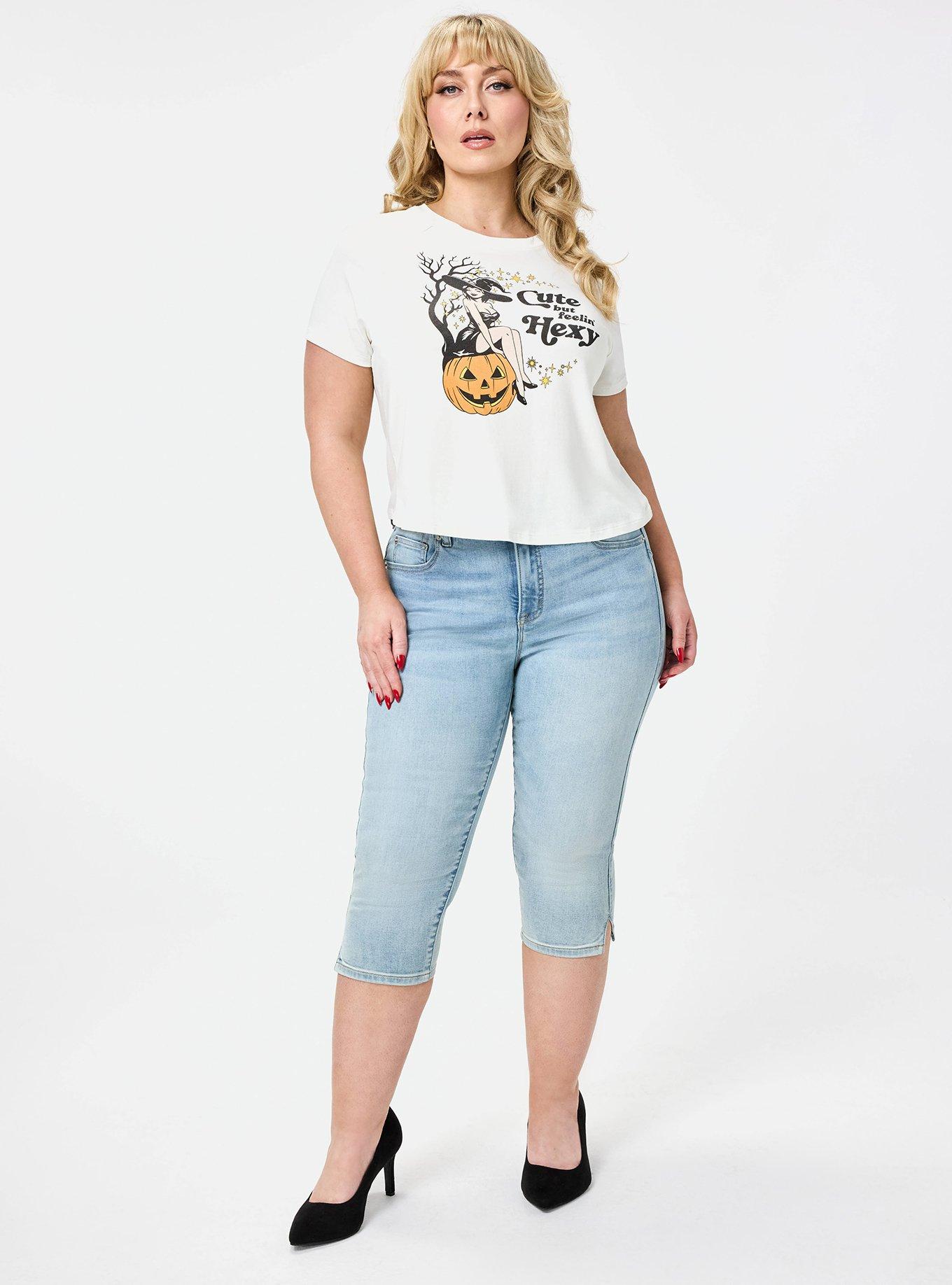 Retro Chic Fitted Crop Tee, CUTE HEXY, alternate