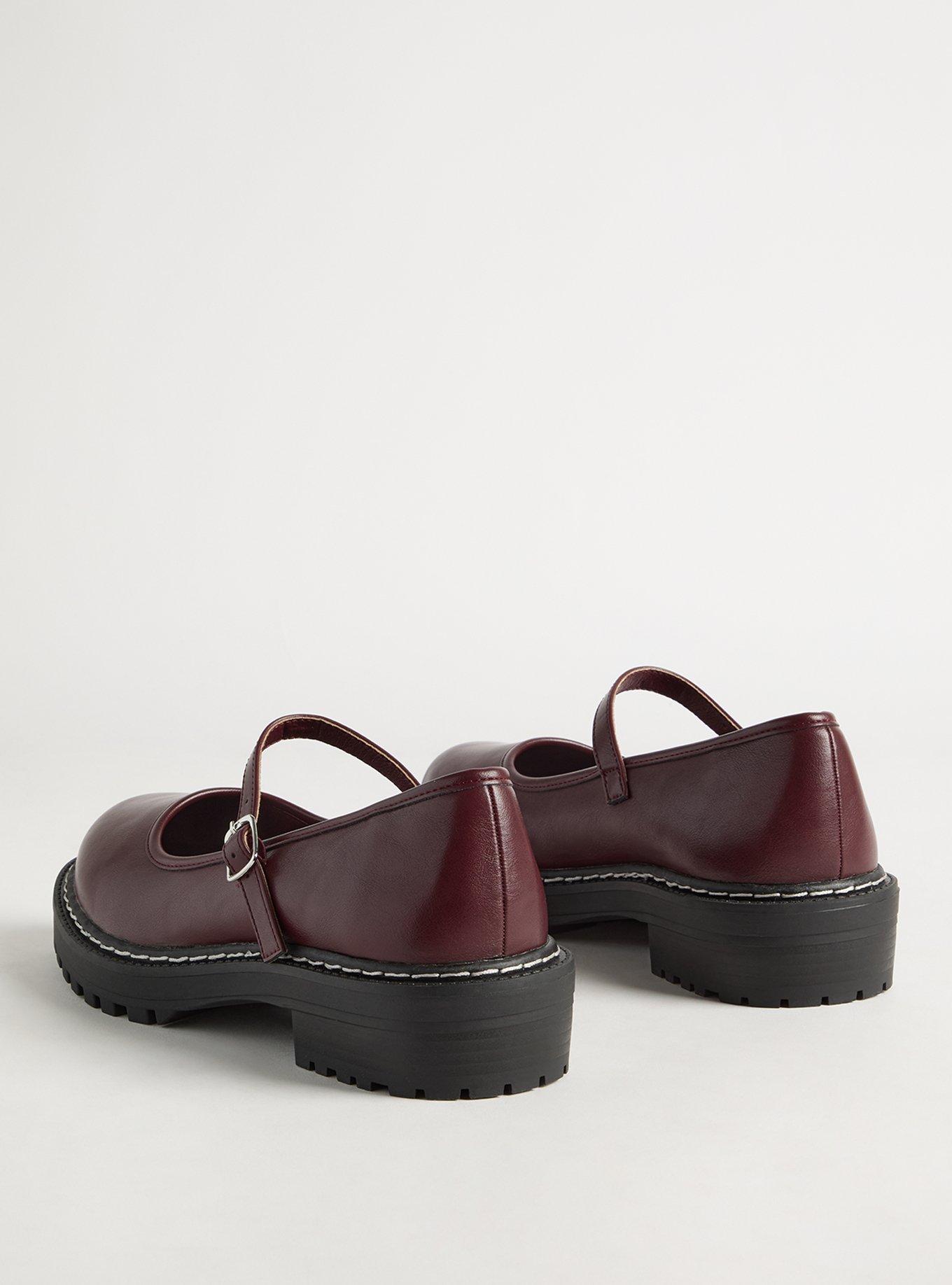 Lug Sole Mary Jane Flat (WW)