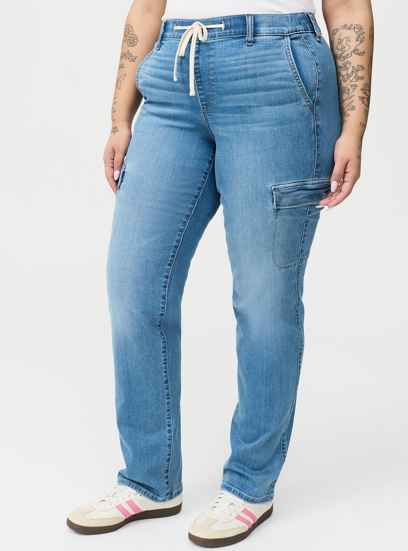 Weekend Boyfriend Mid-Rise Straight Jean, MIDHEAVEN, alternate
