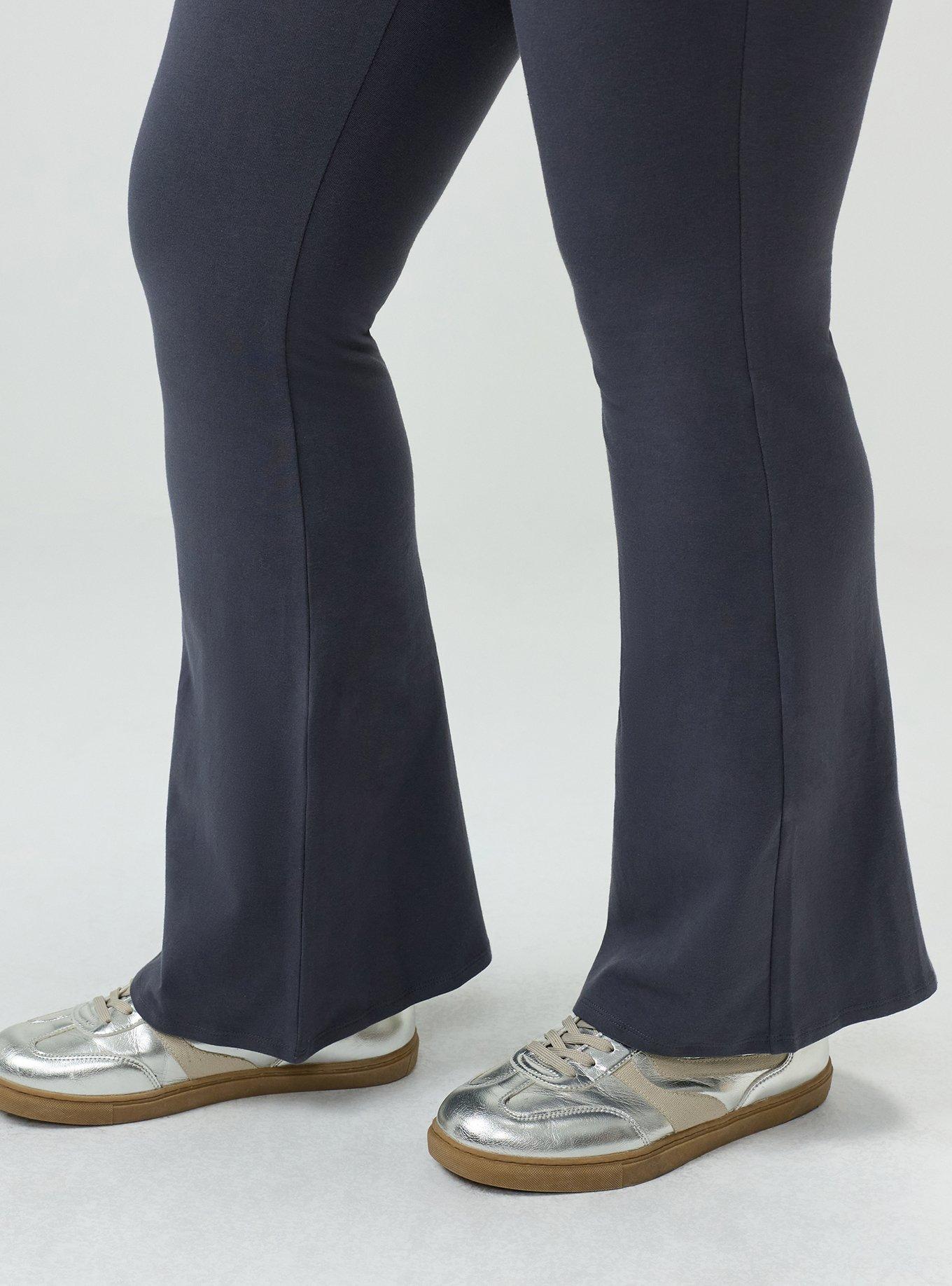 Plus Size Full Length Pocket Flare Legging, PERISCOPE, alternate
