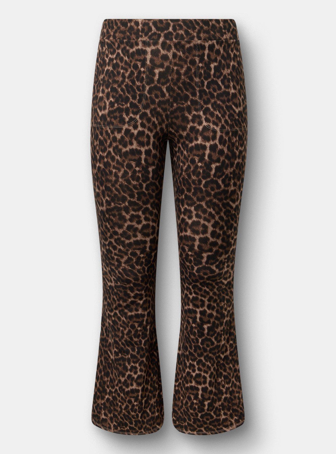 Full Length Pocket Flare Legging, ON THE PROWL LEOPARD BROWN, flat