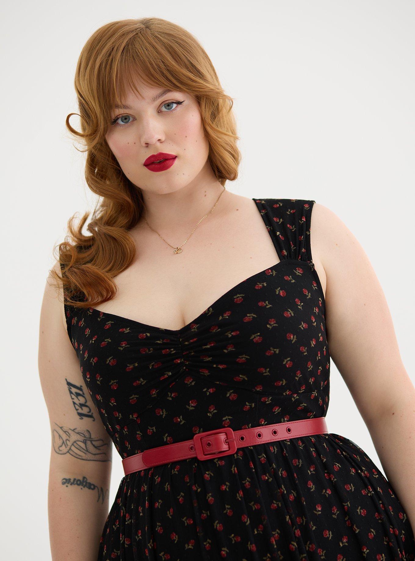 Retro Chic Knee-Length Mesh Dress