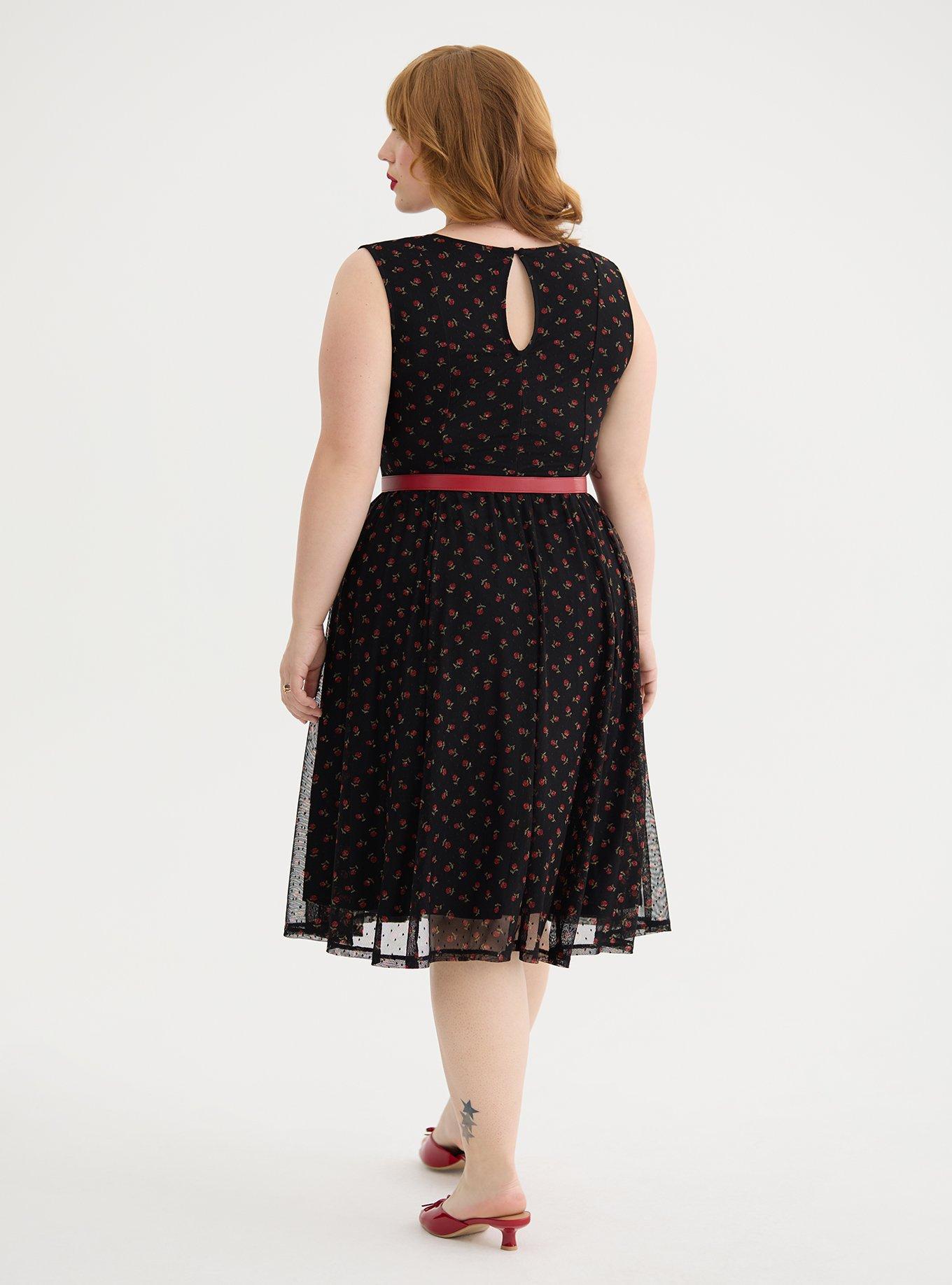 Retro Chic Knee-Length Mesh Dress