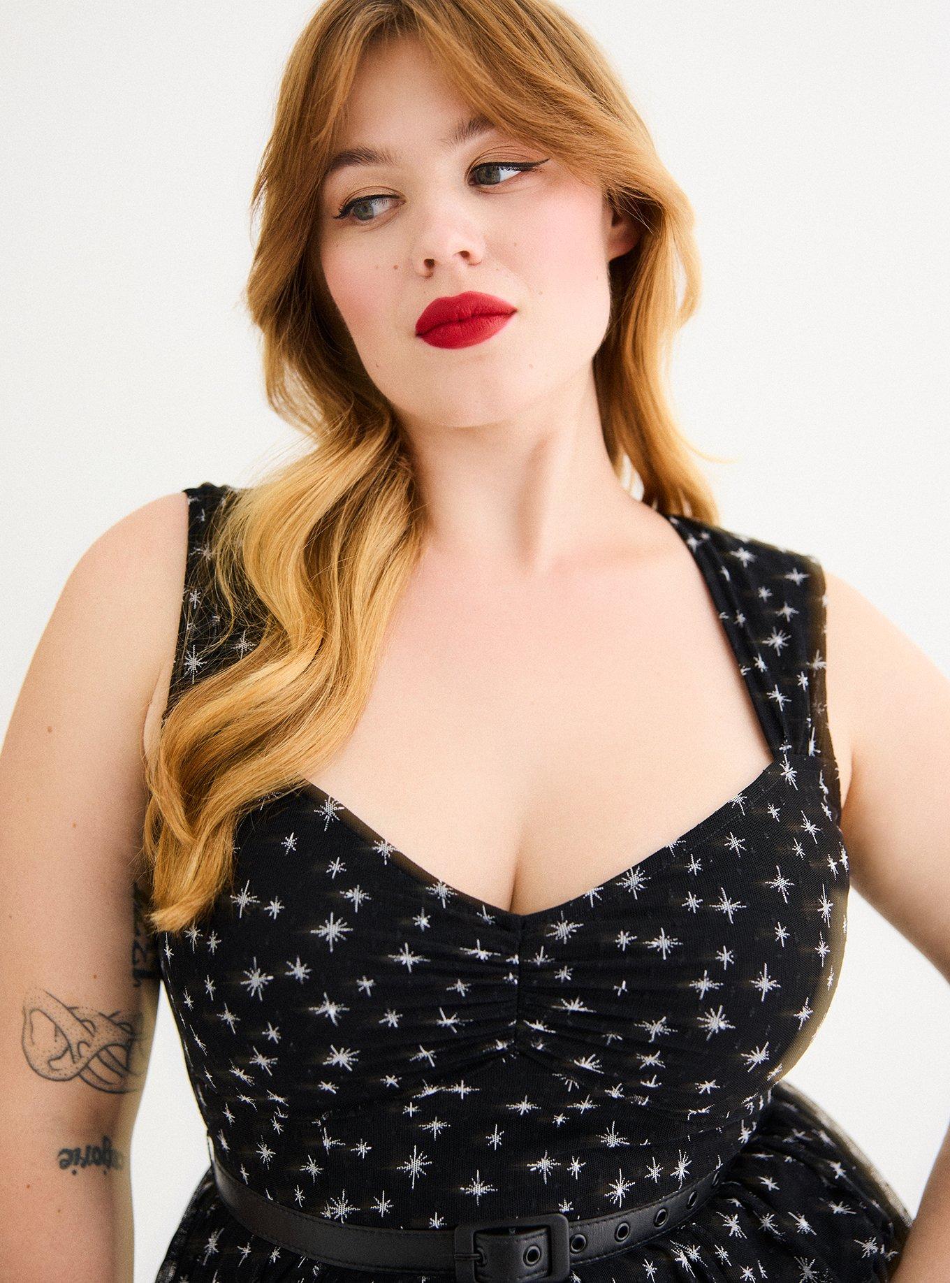 Retro Chic Knee-Length Mesh Dress