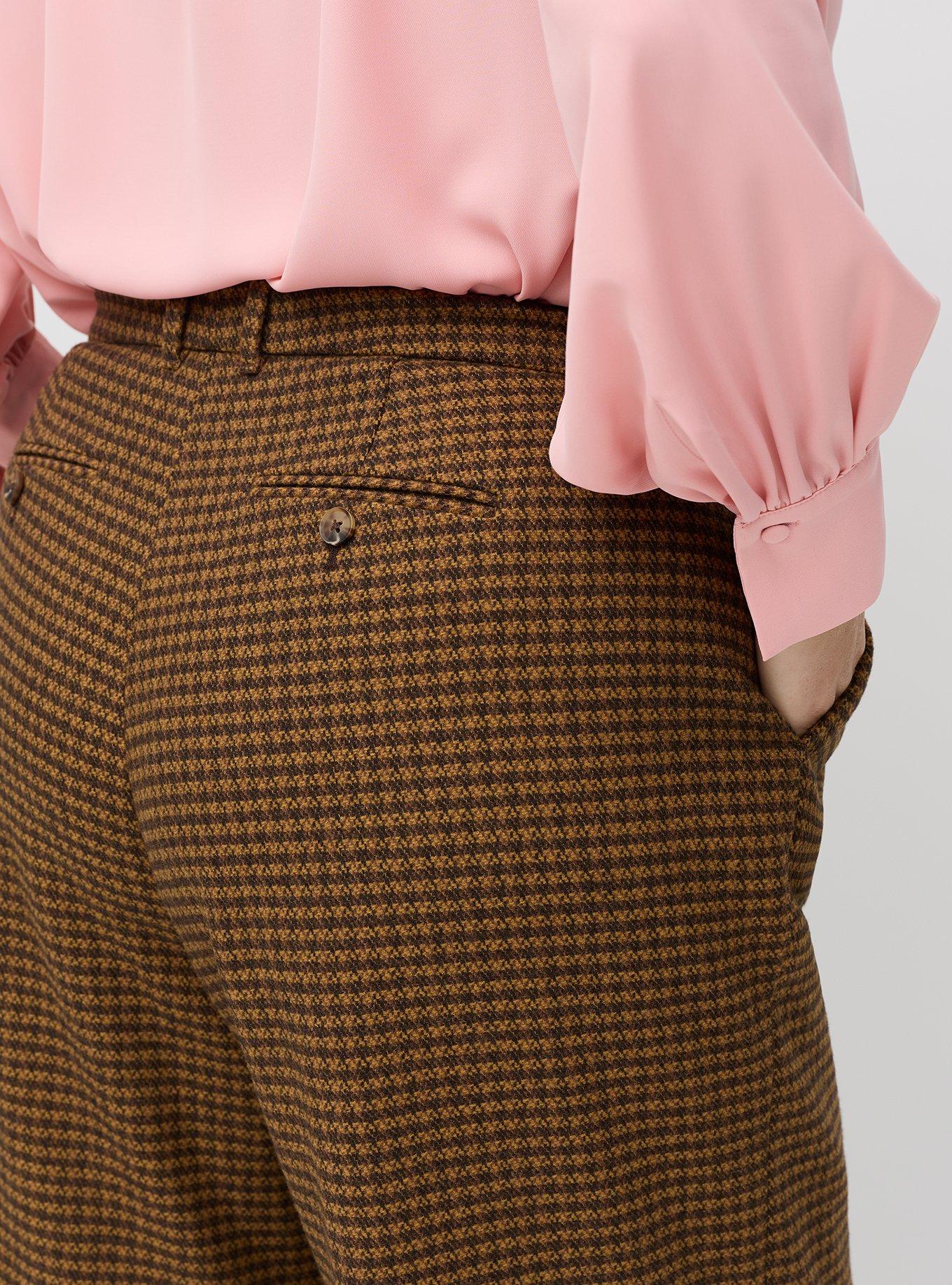 Studio Pleated Relaxed Wide Leg Trouser