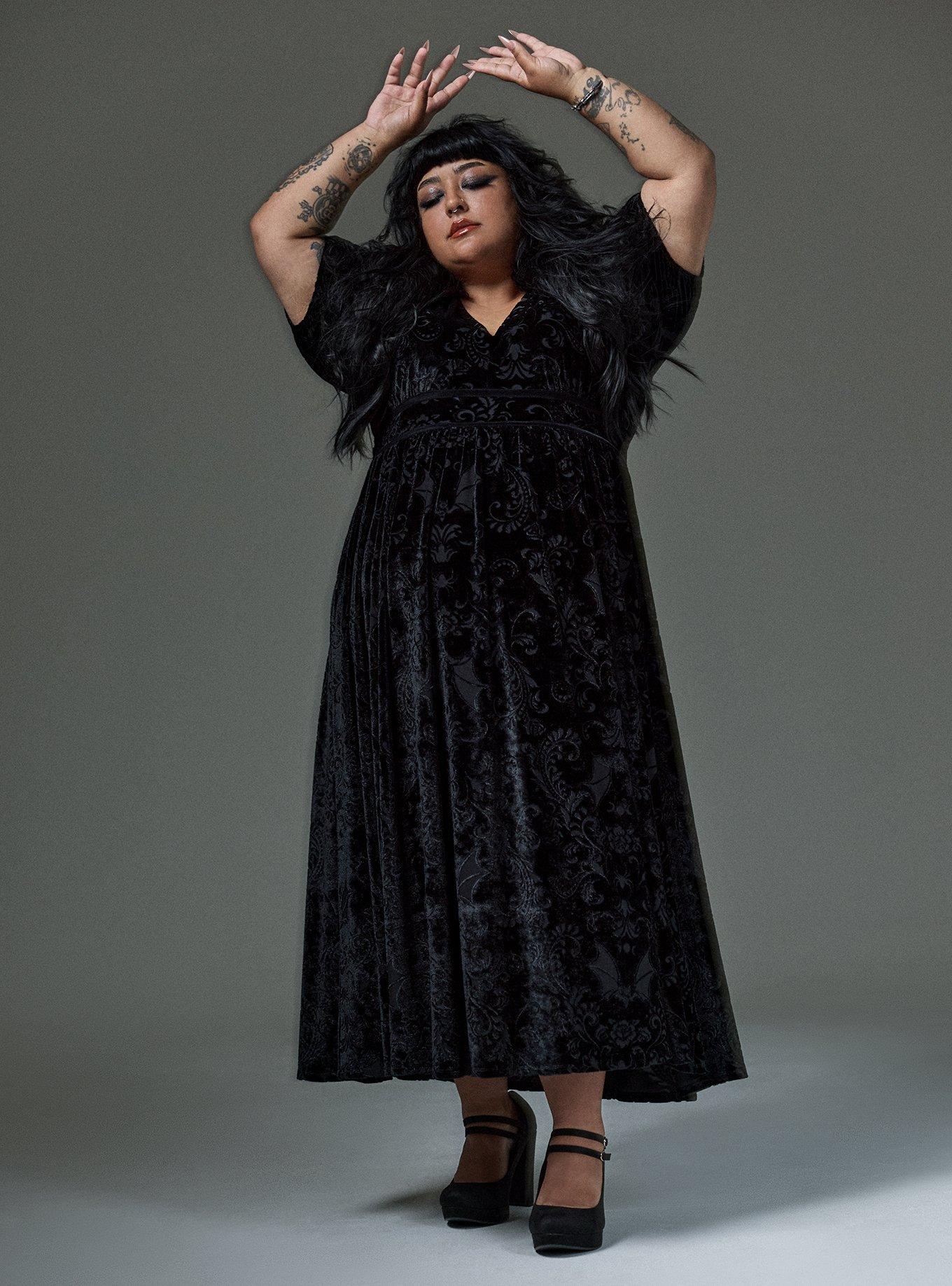 ⭐︎Jaさん専用⭐︎ SOUFFLE SLEEVE VELOUR DRESS Noura Floral Dragonfly Embroidered Puffball Sleeve Velour Midaxi