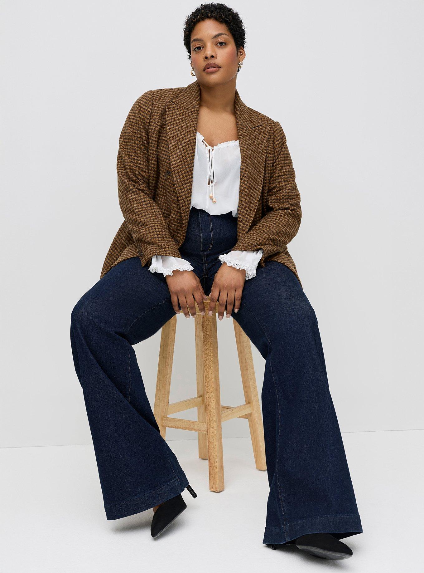 Studio Premium High-Rise Flare Jean