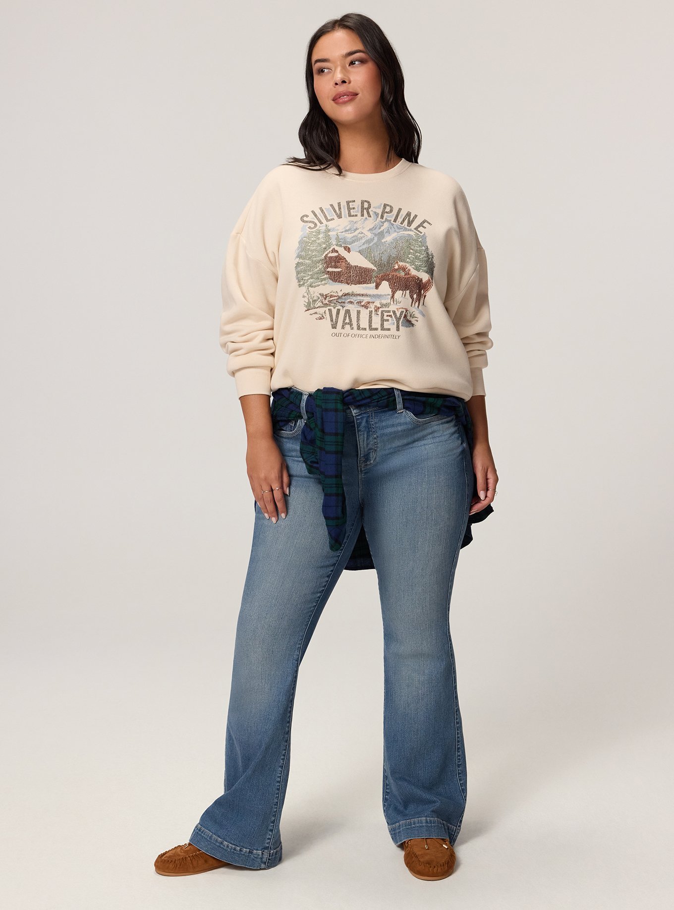 Cozy Fleece Crew Drop Shoulder Sweatshirt, WINTER DESTINATION SCENE WHITECAP GRAY, hi-res