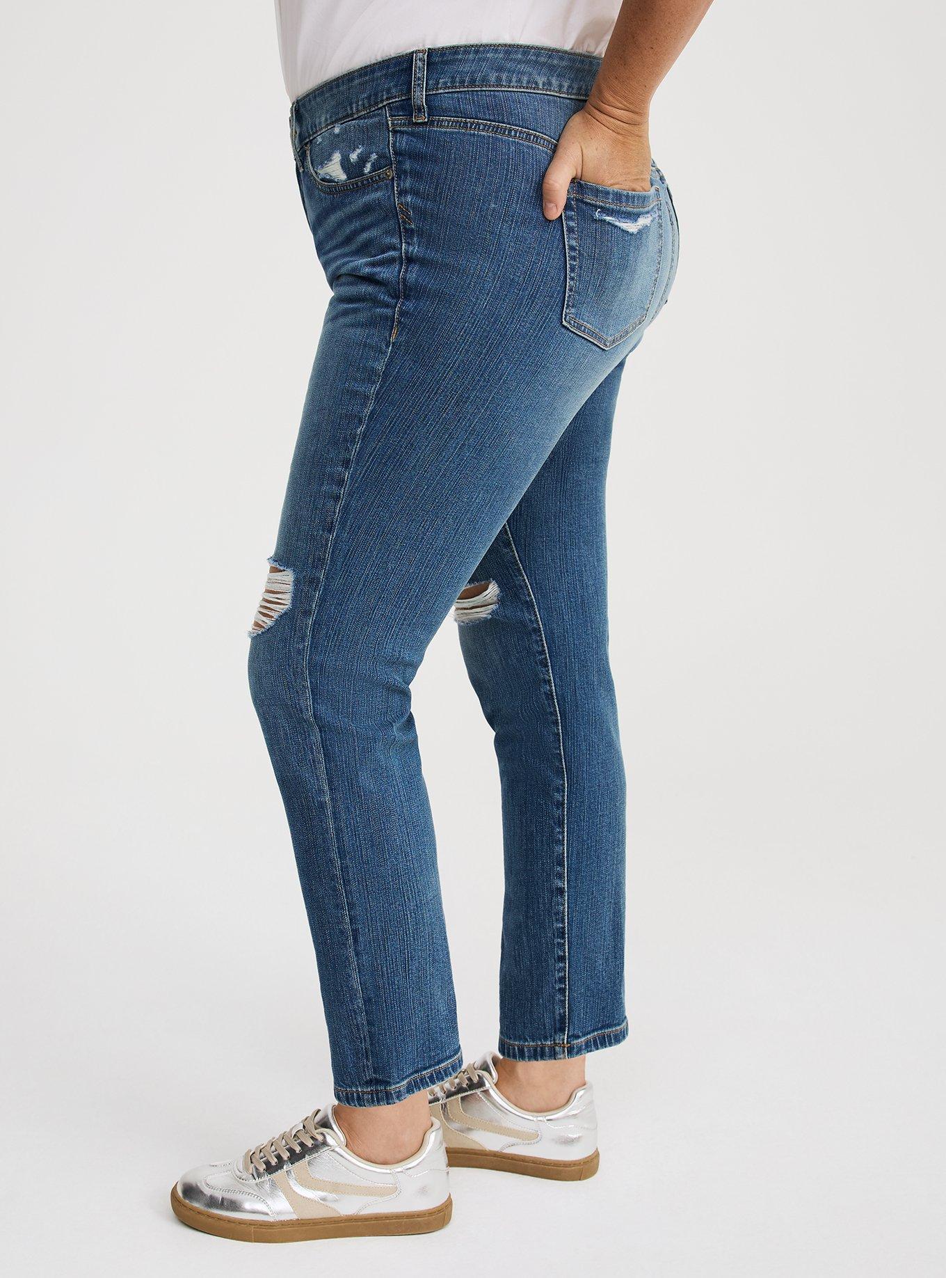 PERFECT BOYFRIEND MID-RISE JEAN