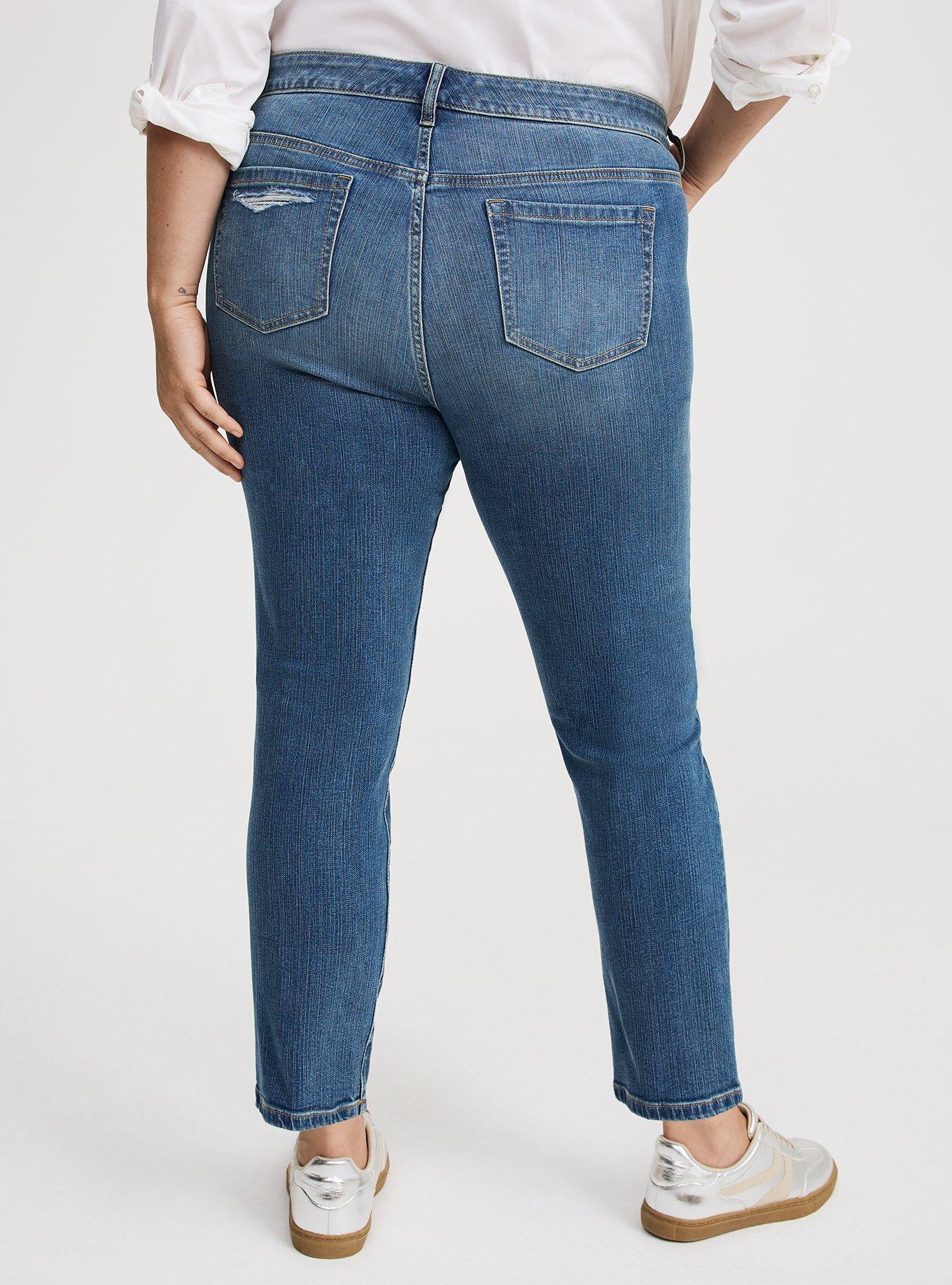 PERFECT BOYFRIEND MID-RISE JEAN