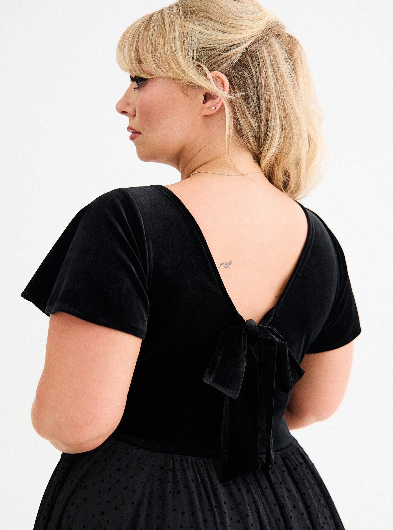 Retro Chic Velvet Dress