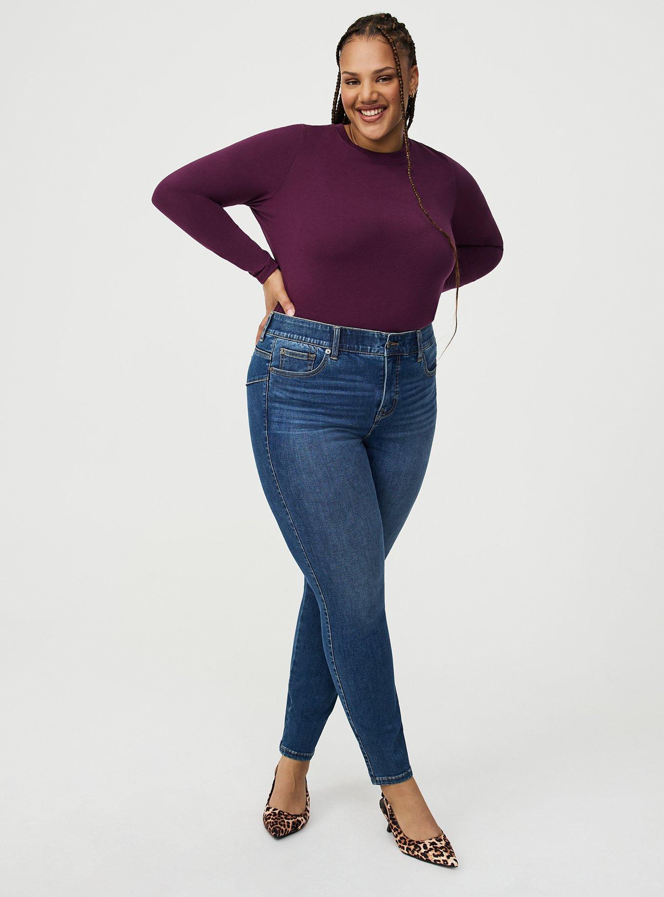 Everyday Crew Long Sleeve Tee