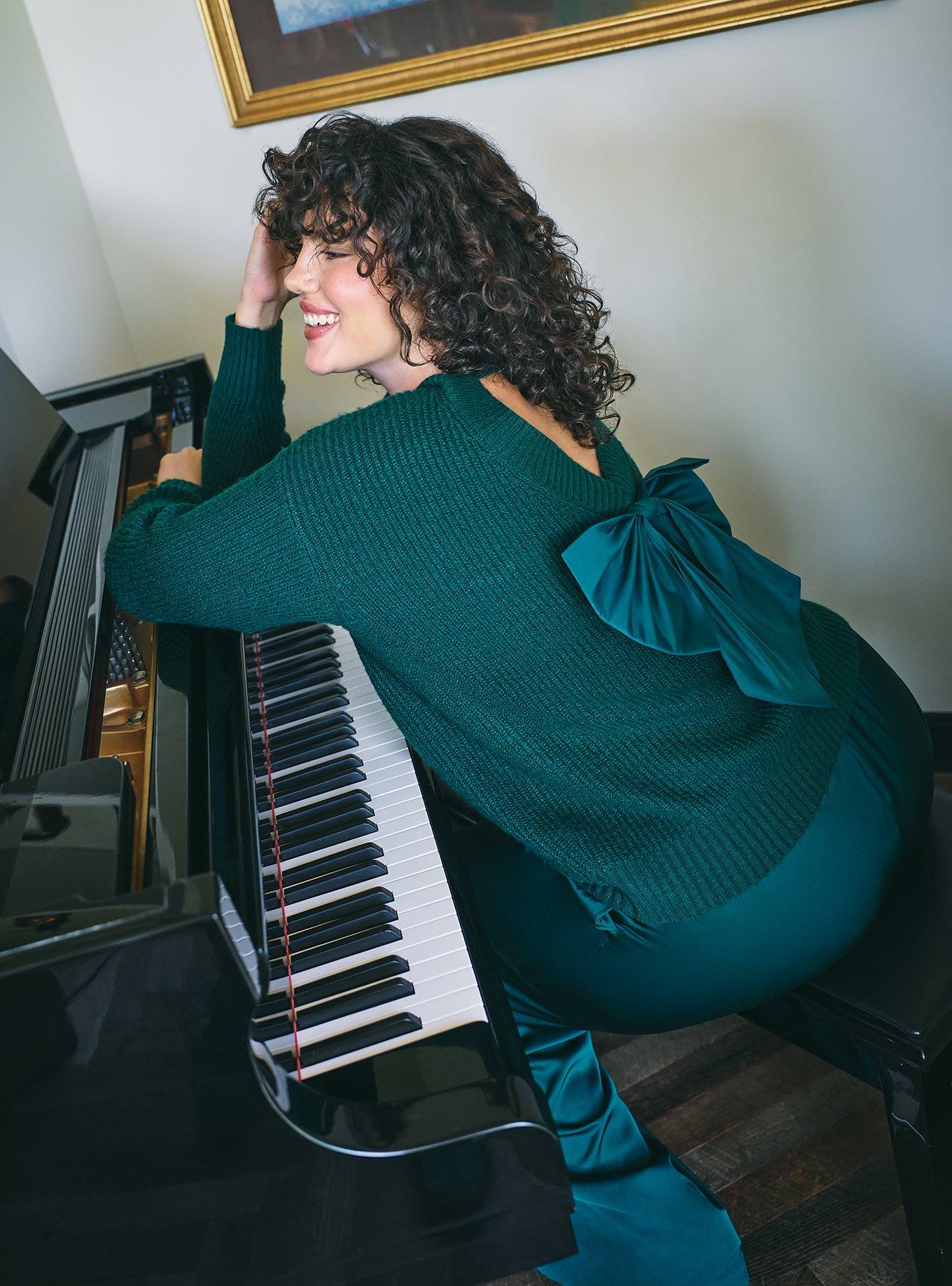 Plus Size - Back Bow Pullover Sweater - Torrid