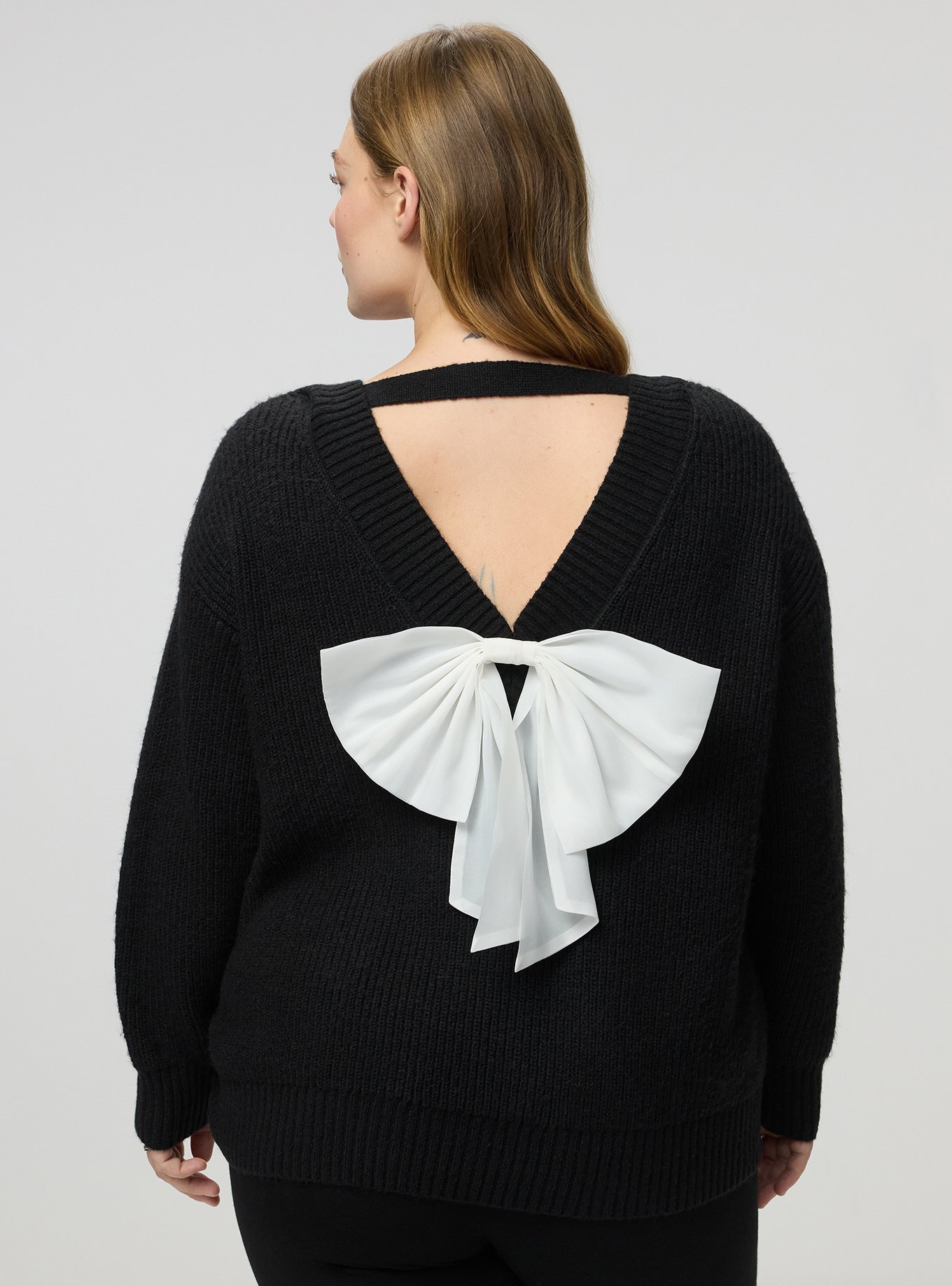 Plus Size Back Bow Pullover Sweater, DEEP BLACK WHITE BOW, alternate