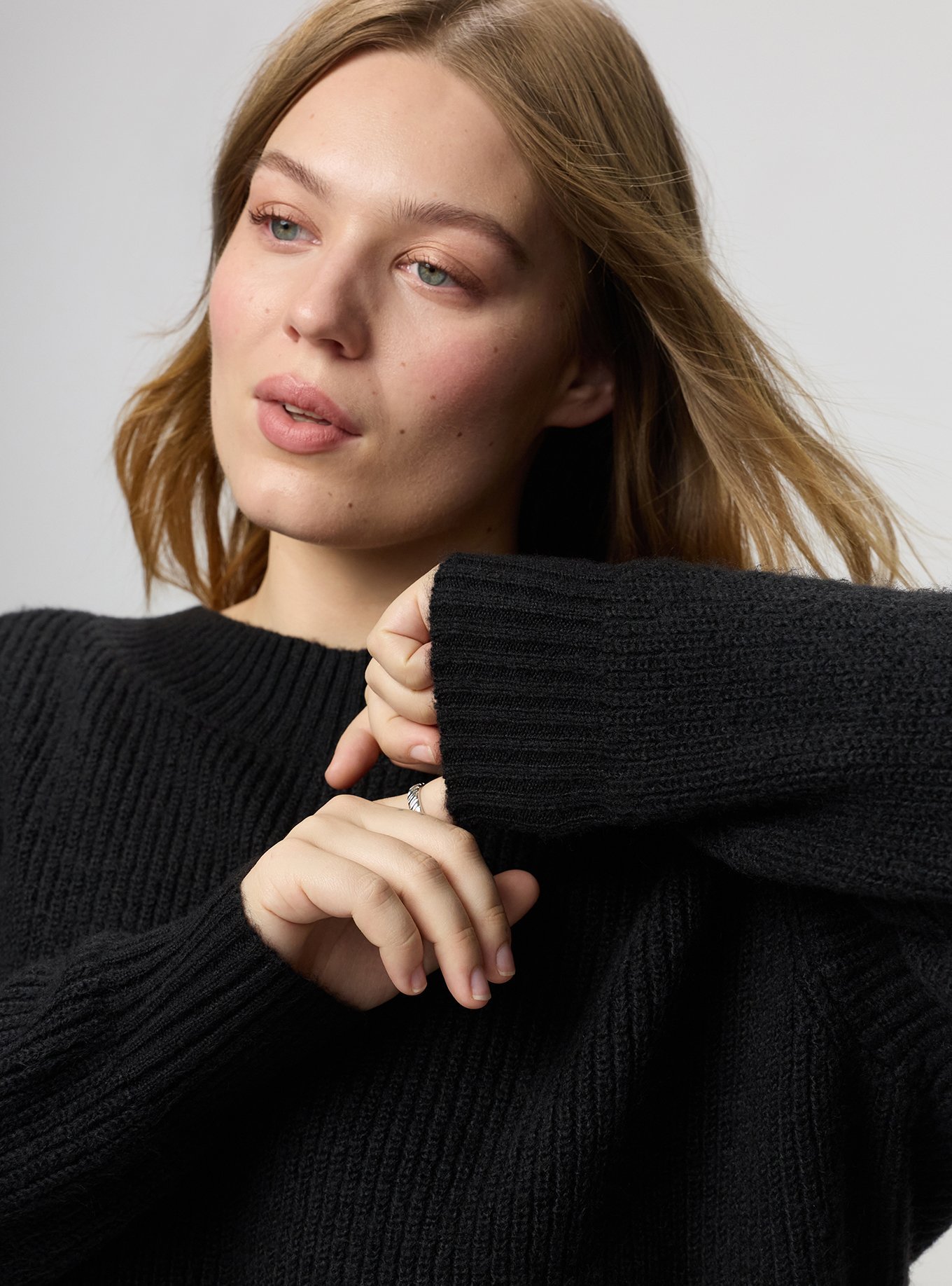 Plus Size Back Bow Pullover Sweater, DEEP BLACK WHITE BOW, alternate