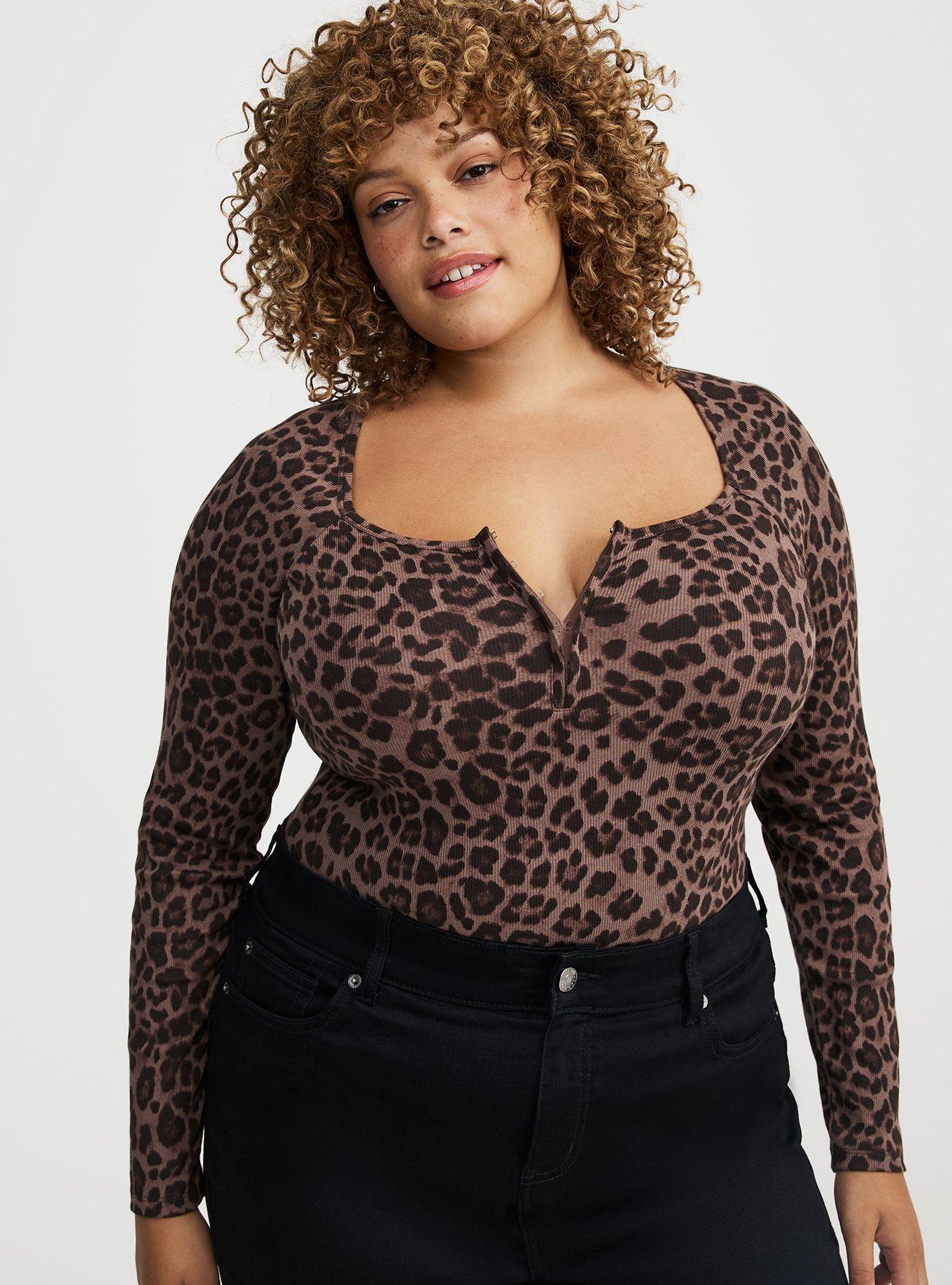 Long Sleeve Hook & Eye Rib Top