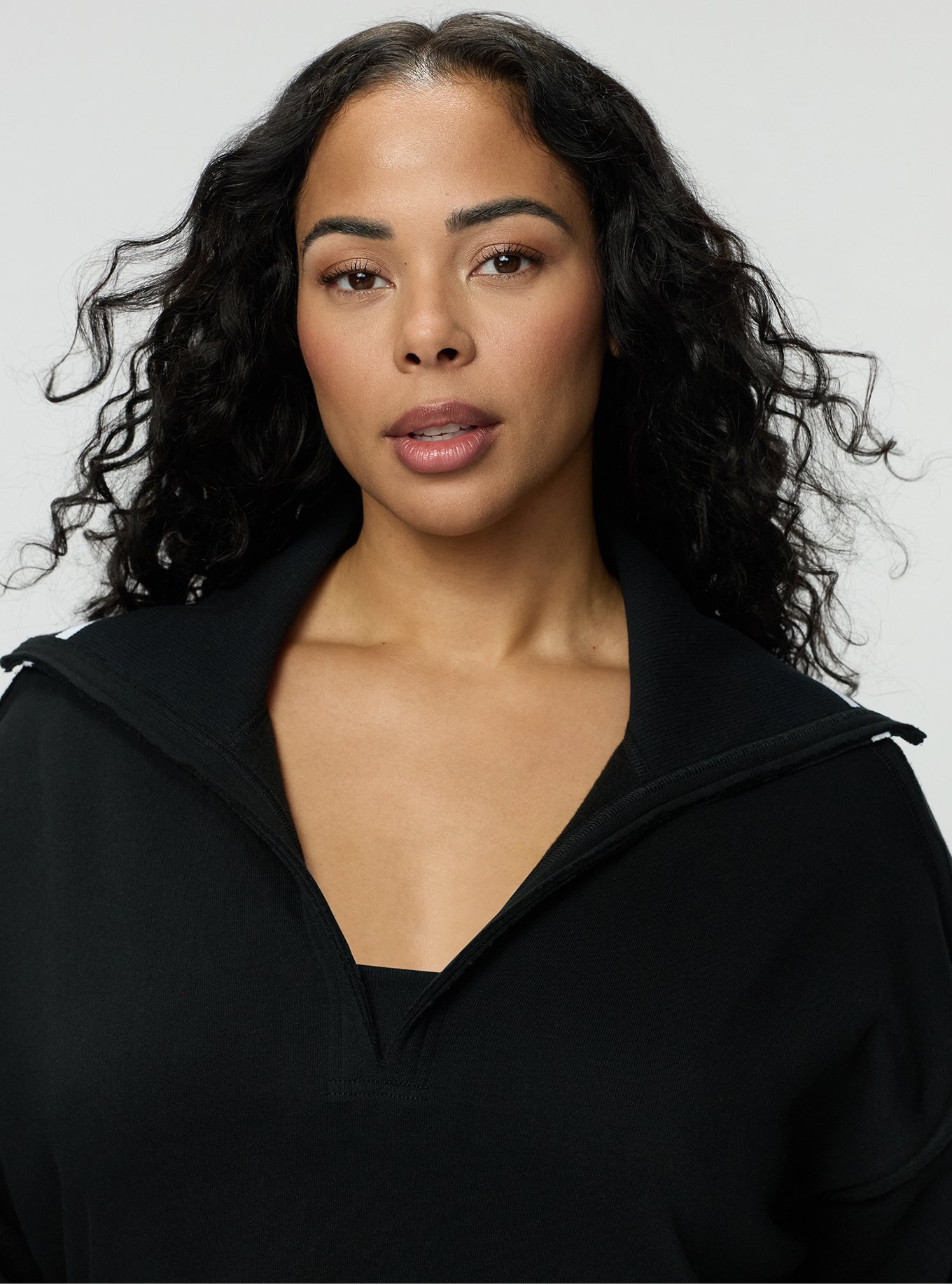 Cozy Fleece V-Neck Pullover Sweatshirt, BLACK WHITE, alternate