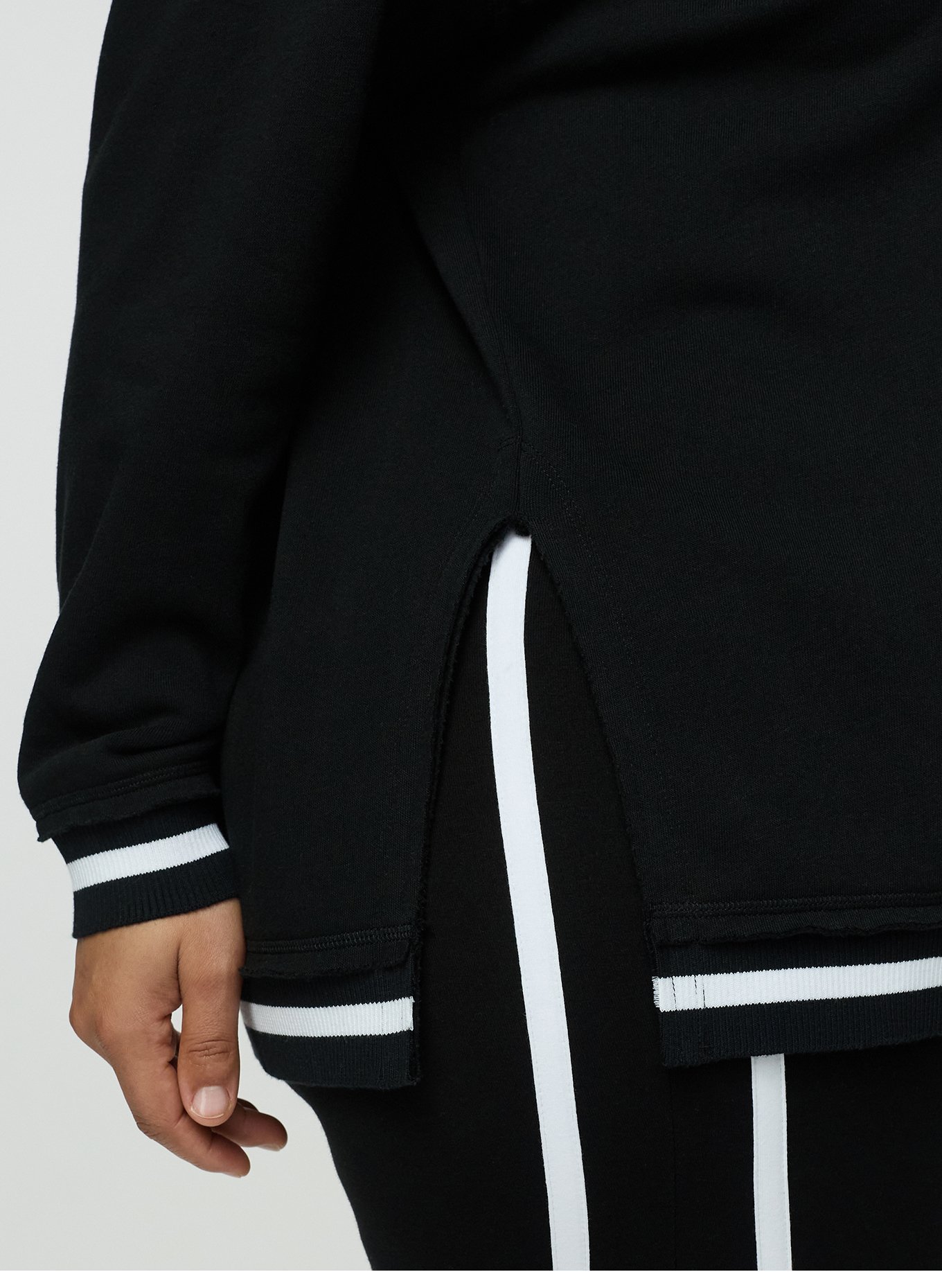 Cozy Fleece V-Neck Pullover Sweatshirt, BLACK WHITE, alternate