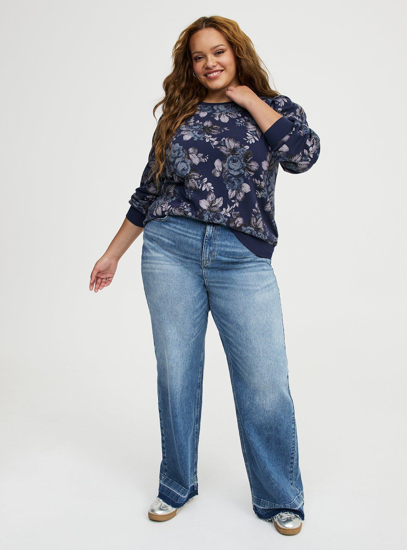 Cozy Fleece Pleated Sweatshirt, MOUNTAIN ROSES FLORAL NAVY, alternate