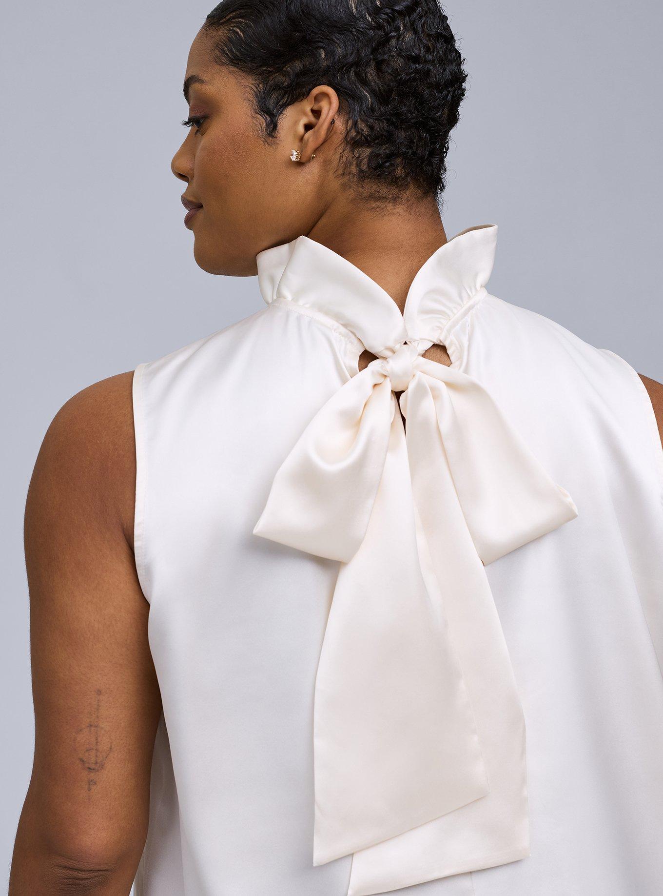 Belle Isle Ruffle Neck Bow Back Top