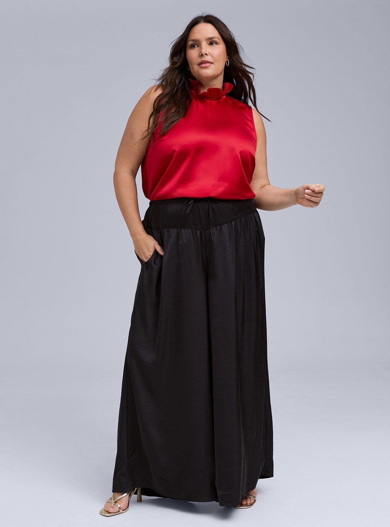 Belle Isle Ruffle Neck Bow Back Top