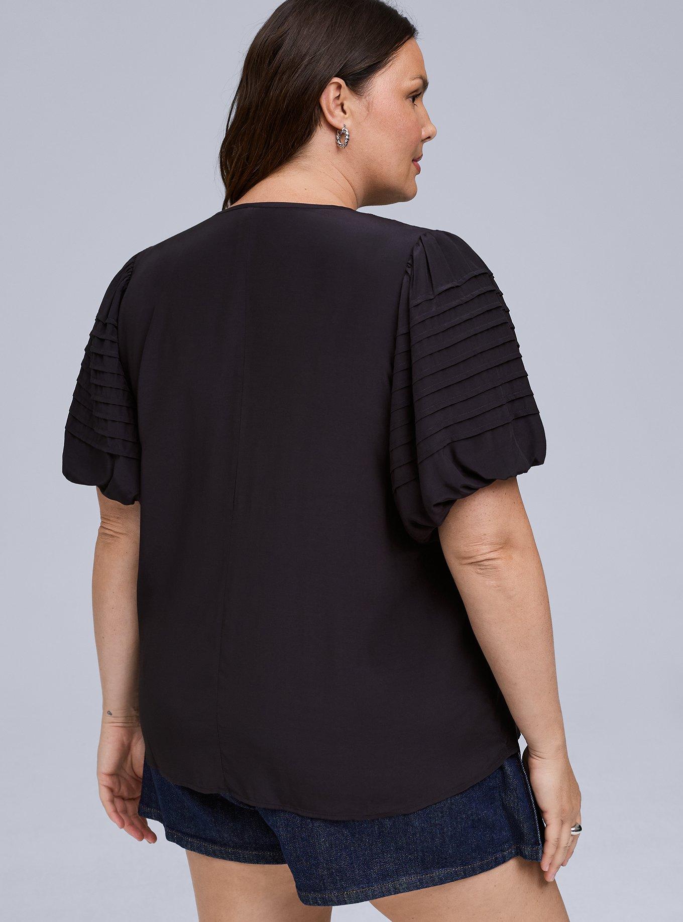Belle Isle Split Neck Top