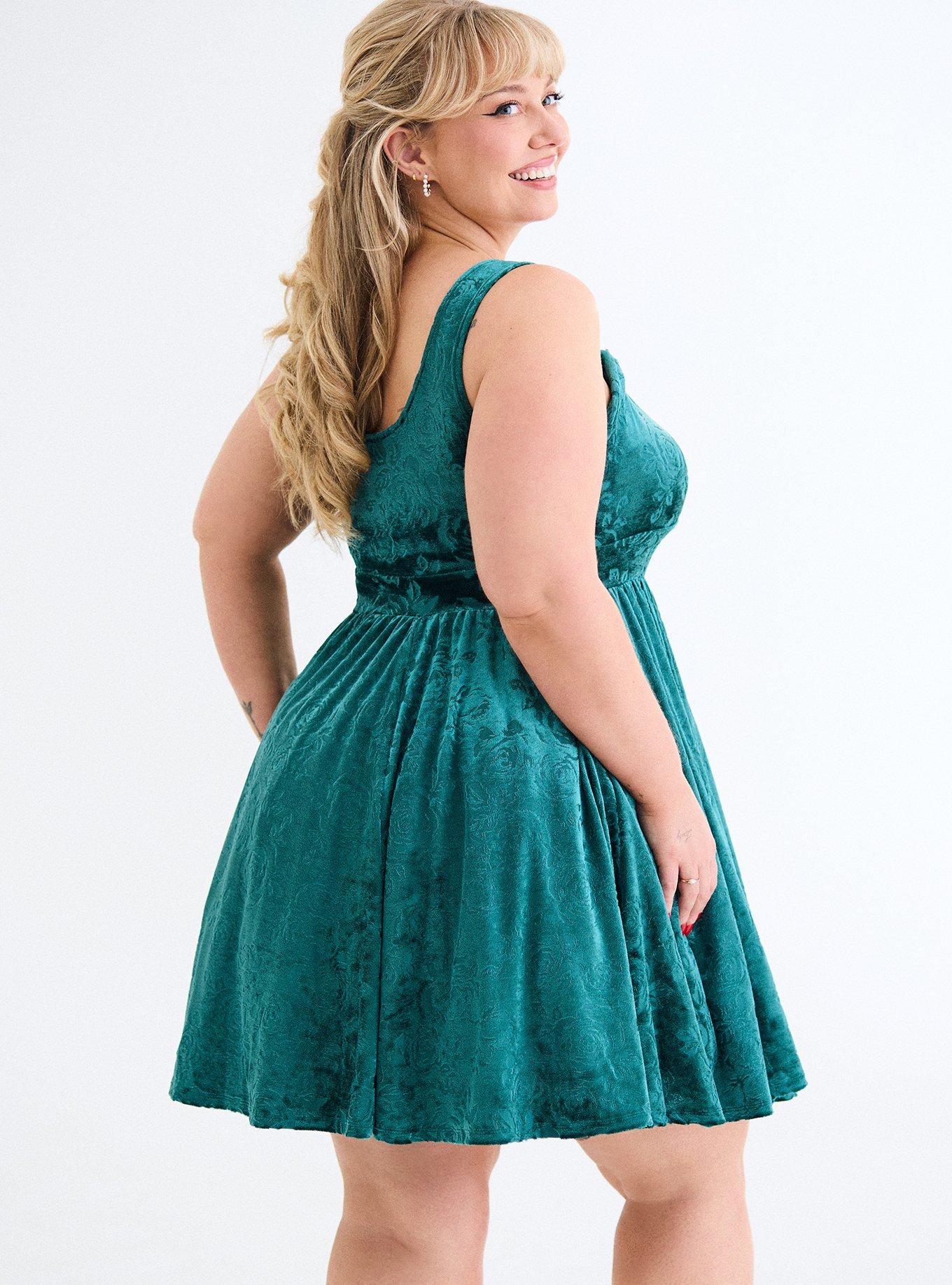 Retro Chic Twist Front Velour Swing Dress