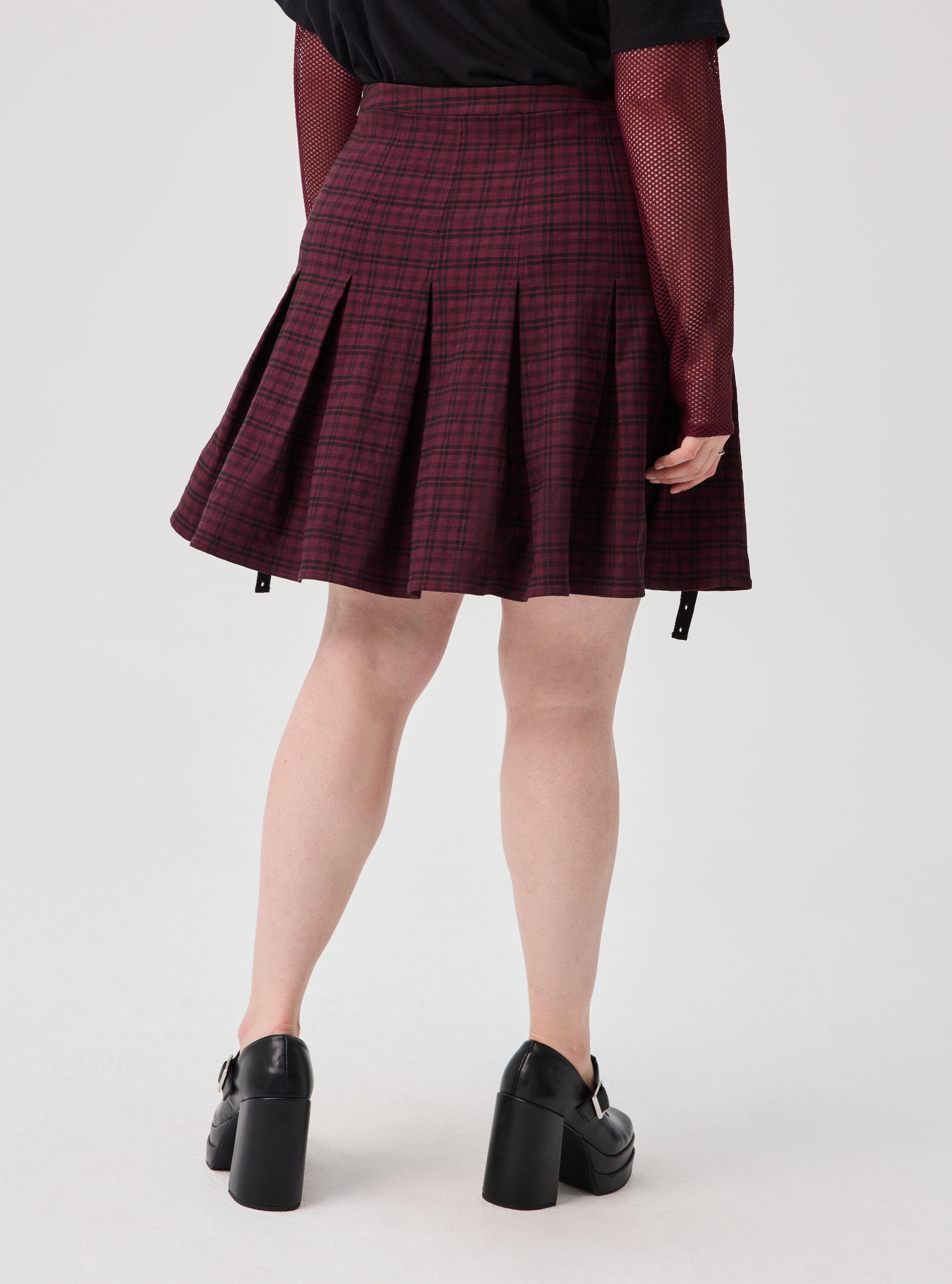 Nightfall Pleated Chain Detail Mini Skirt, PLAY PLAID RED, alternate