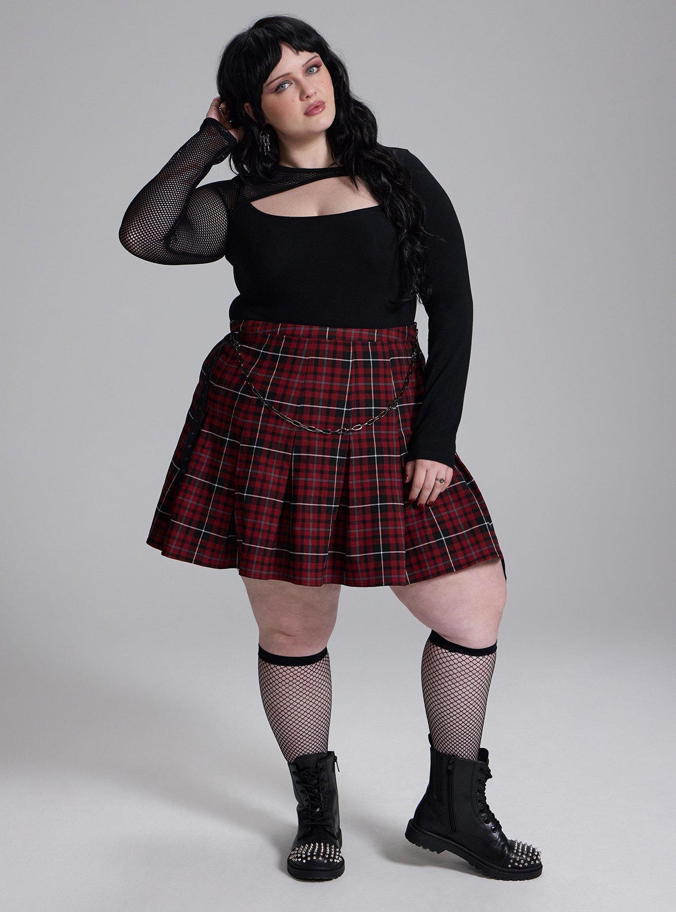 Nightfall Pleated Chain Detail Mini Skirt, COVEN PLAID RED, hi-res
