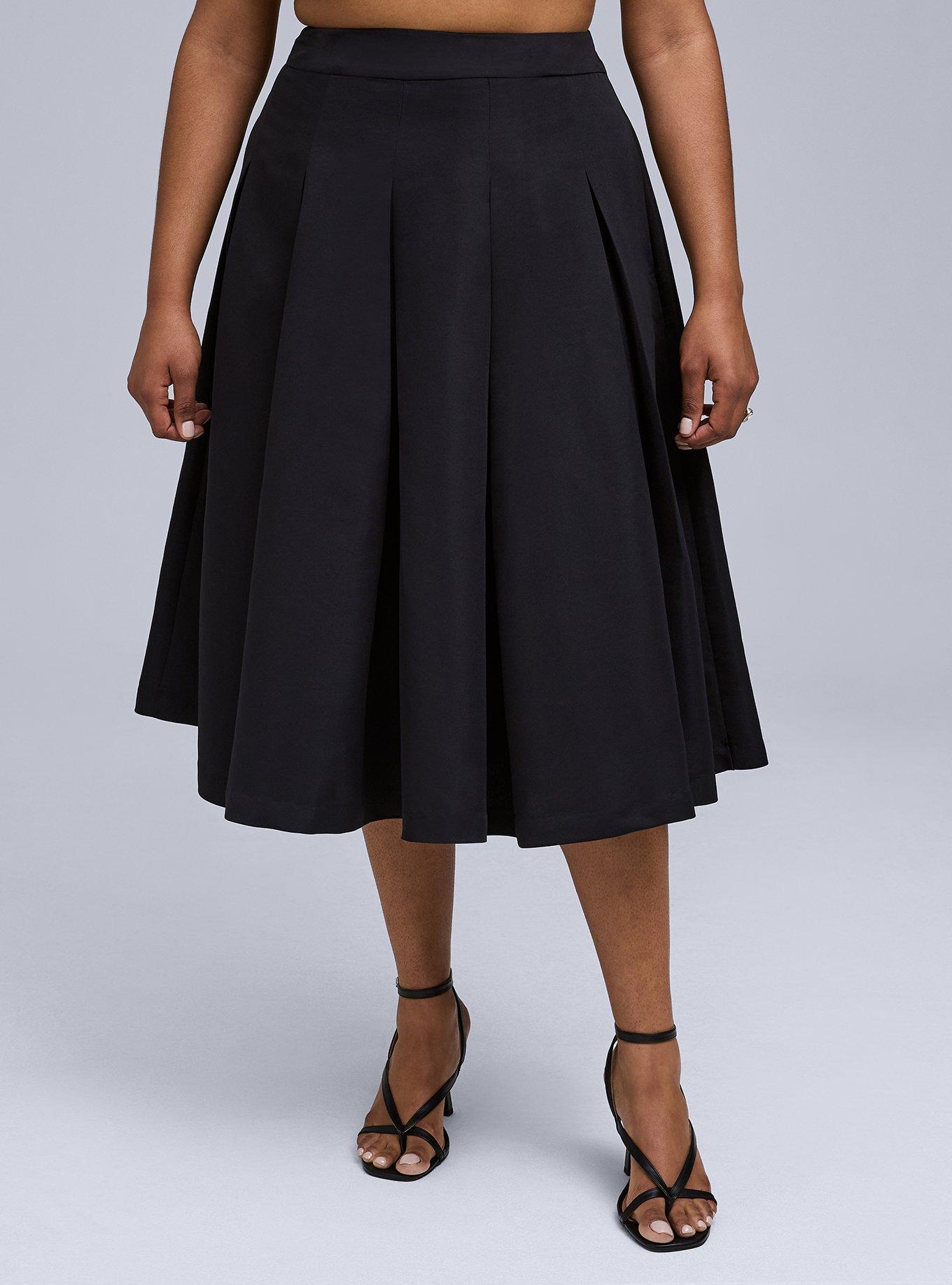 Belle Isle Pleated Midi Skirt