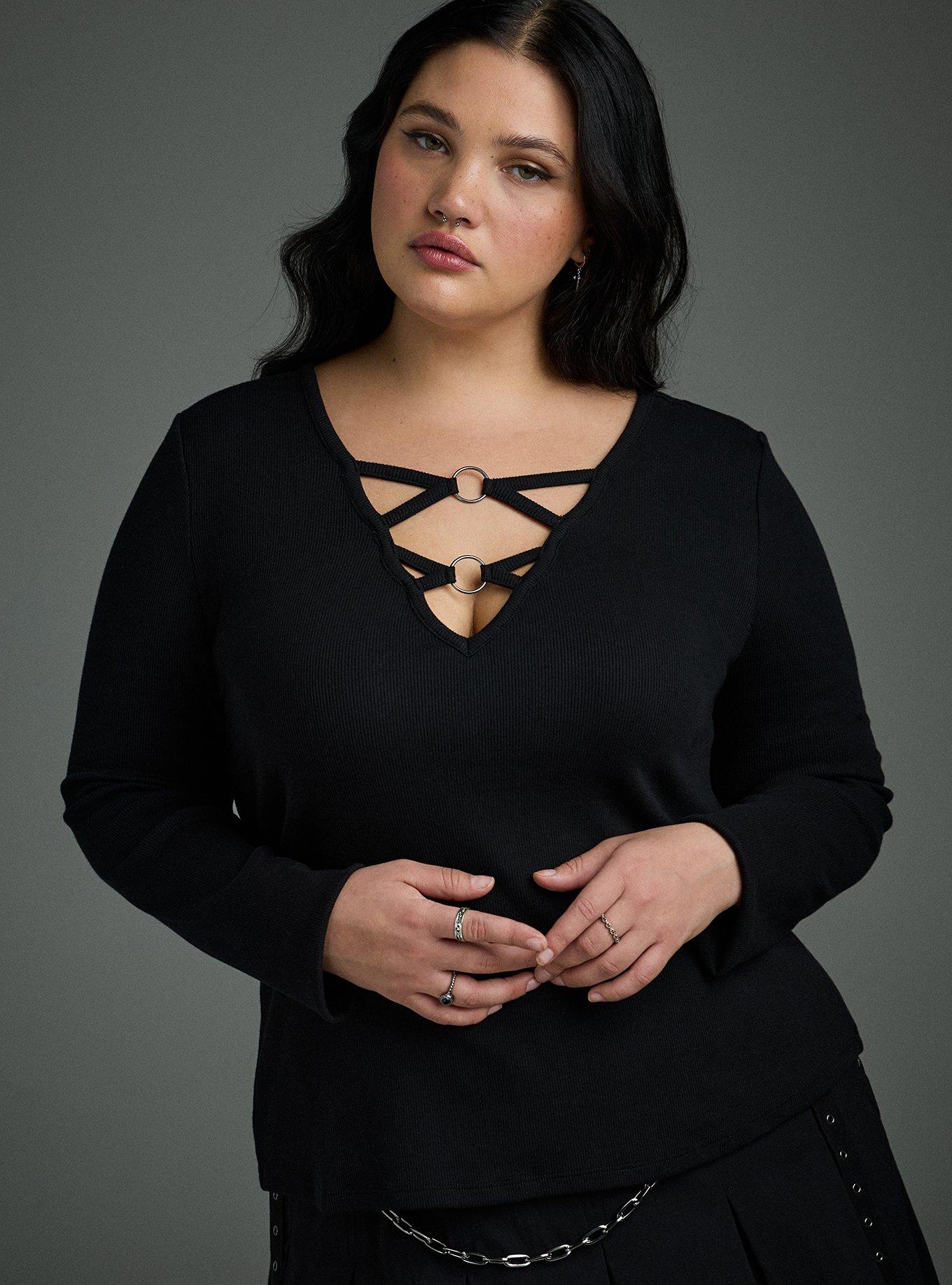 Nightfall Lace-Front O-Ring Crop Top