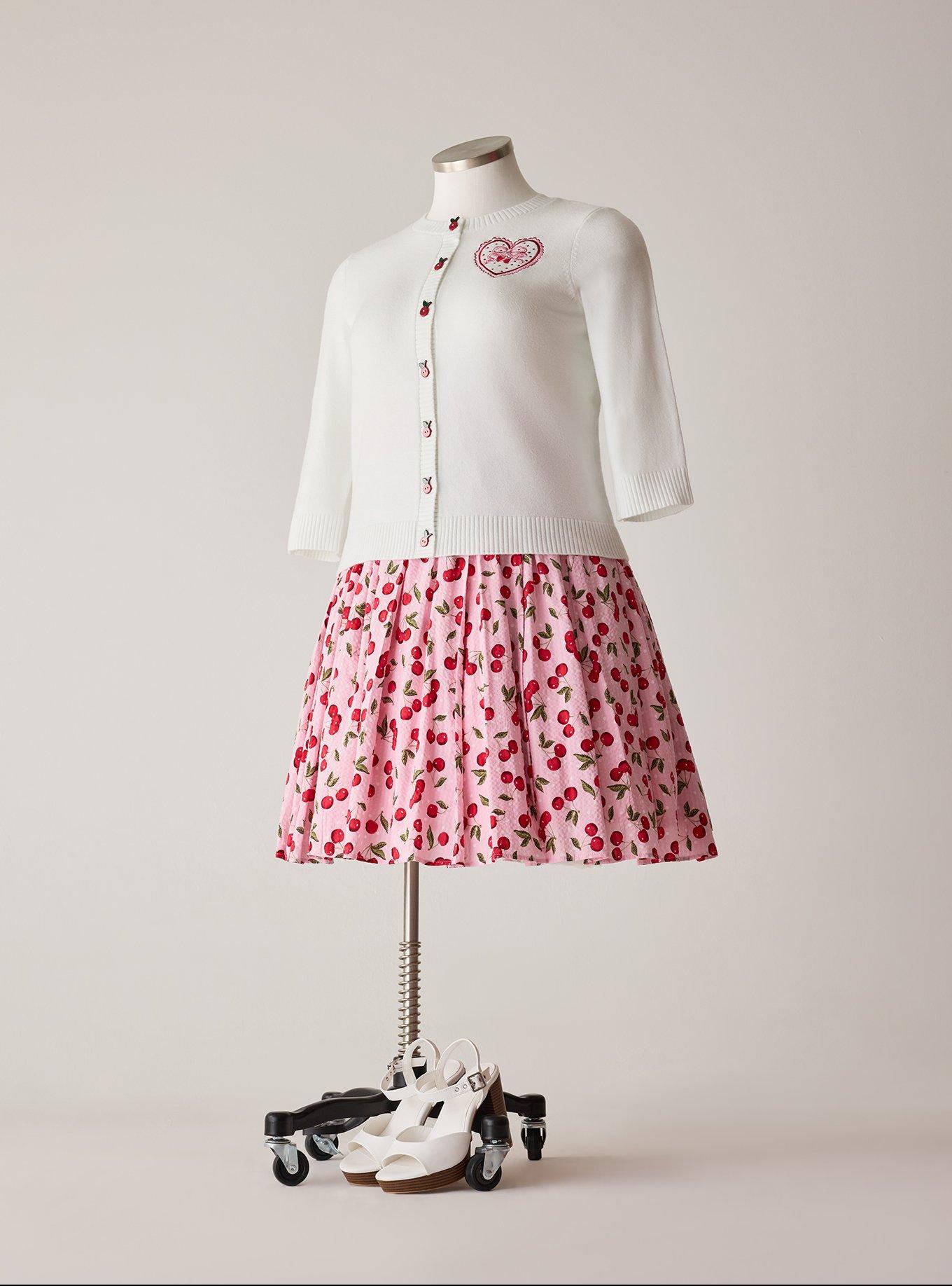 Retro Chic 3/4 Sleeve Cardigan, COQUETTE HEART BOW, hi-res