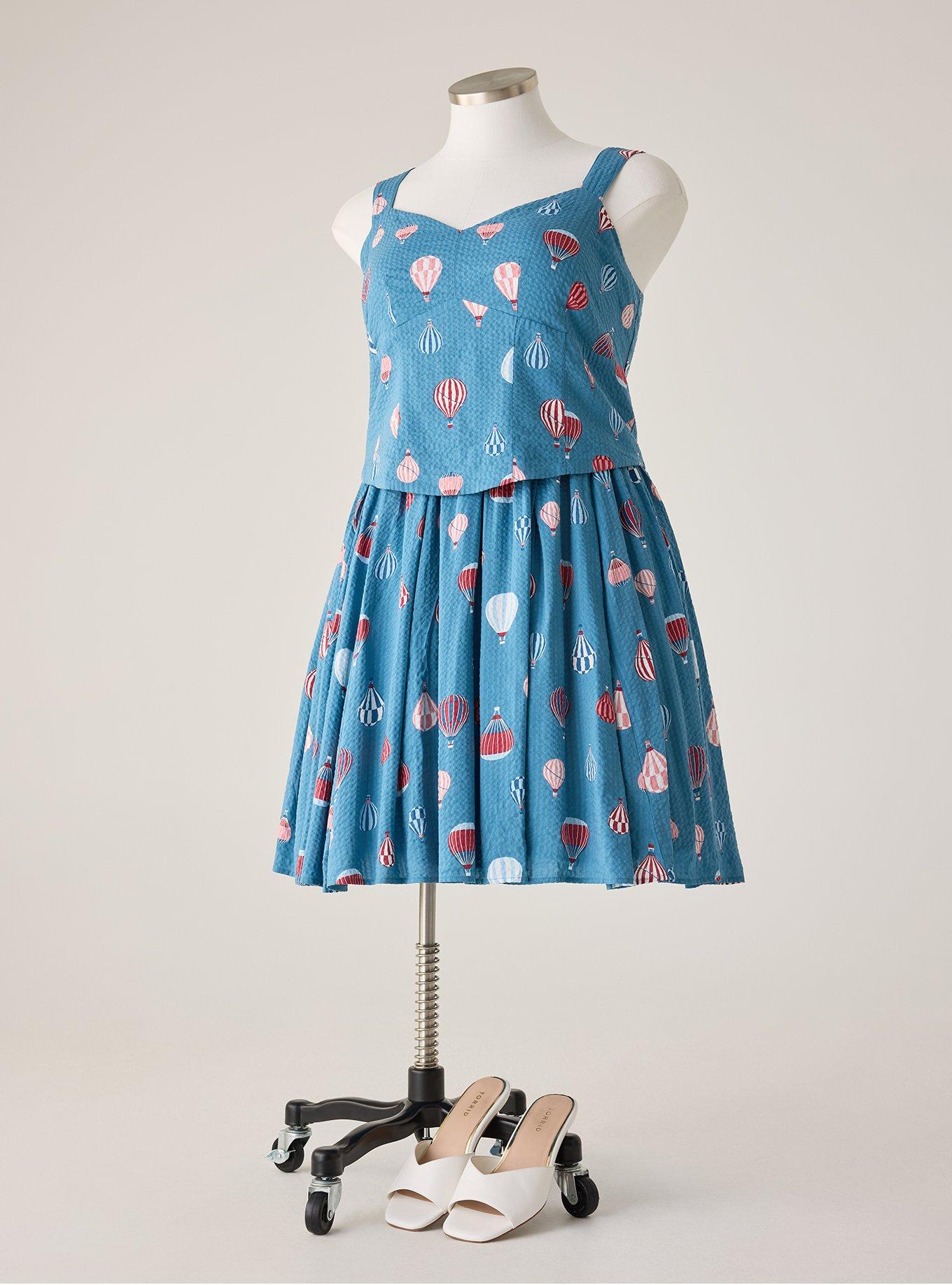 Retro Chic Sweetheart Crop Top, HOT AIR BALLOONS BLUE, flat