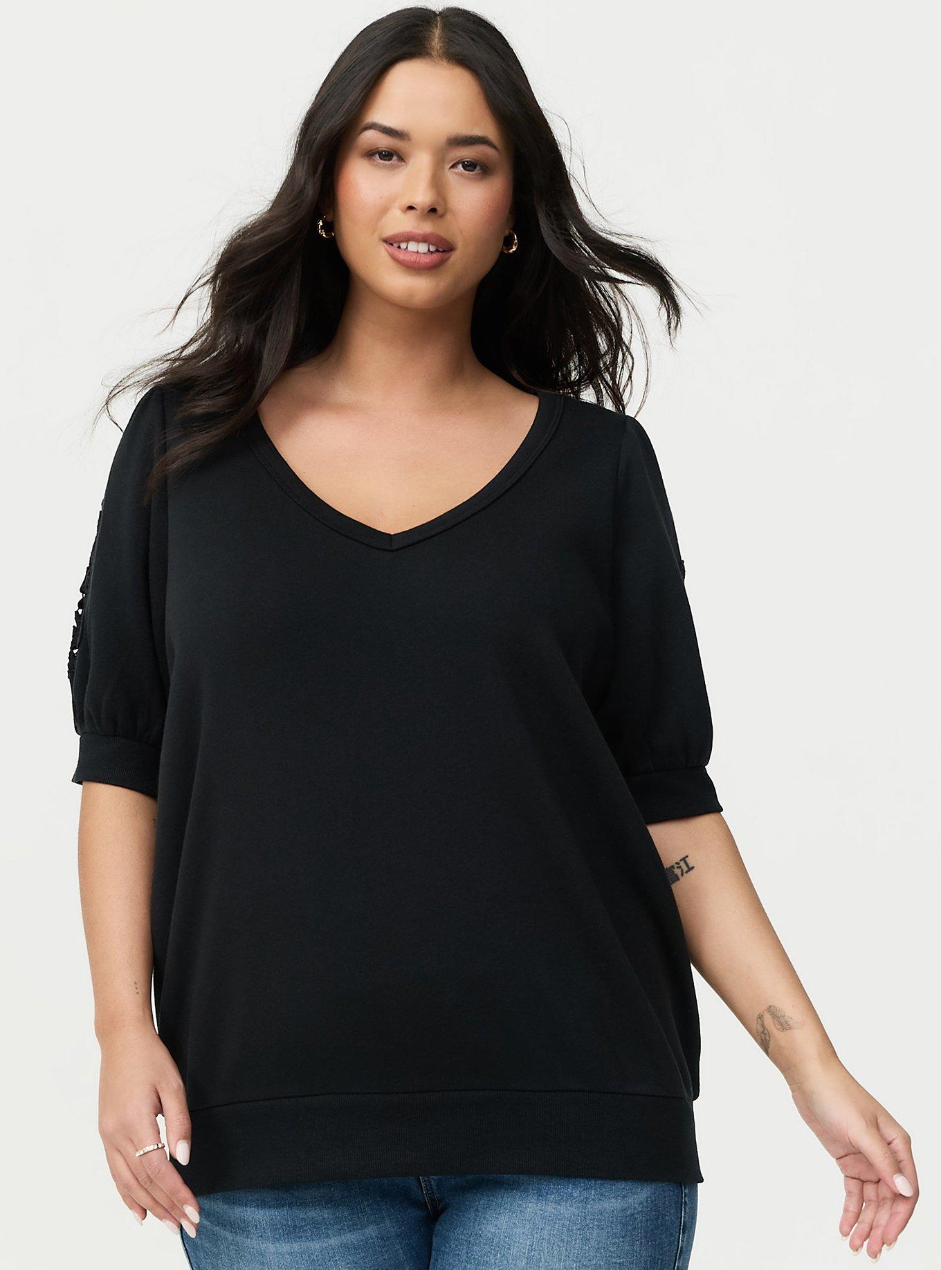 Cozy Fleece V-Neck Crochet Sweatshirt, DEEP BLACK, alternate