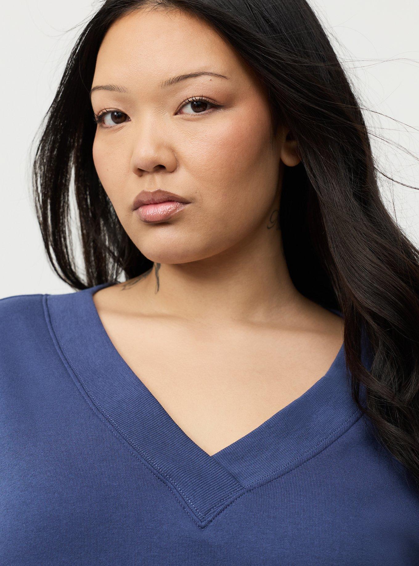 Cozy Fleece V-Neck Relaxed Sweatshirt, OCEANA, alternate