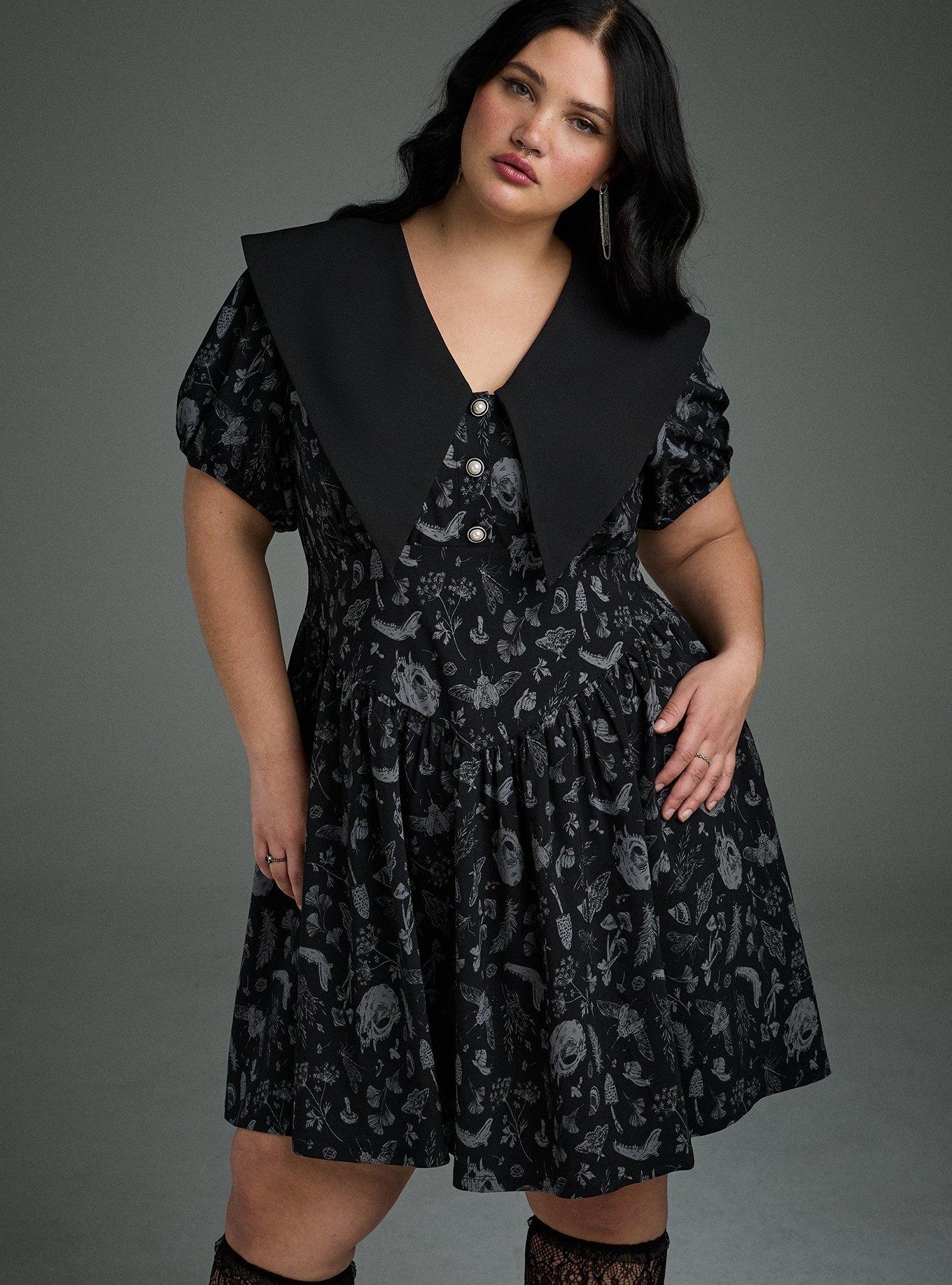 sweater dresses fall 2024 Jezebel White Lace Plunge-Neck Collared Midi Dress – Club L London main image 1