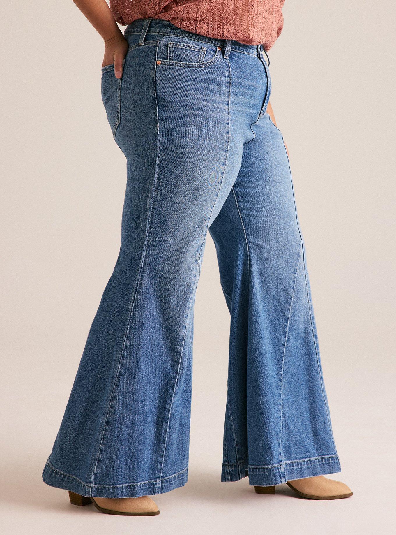 Plus Size - Festi Sky High Super Flare Seamed Jean - Torrid