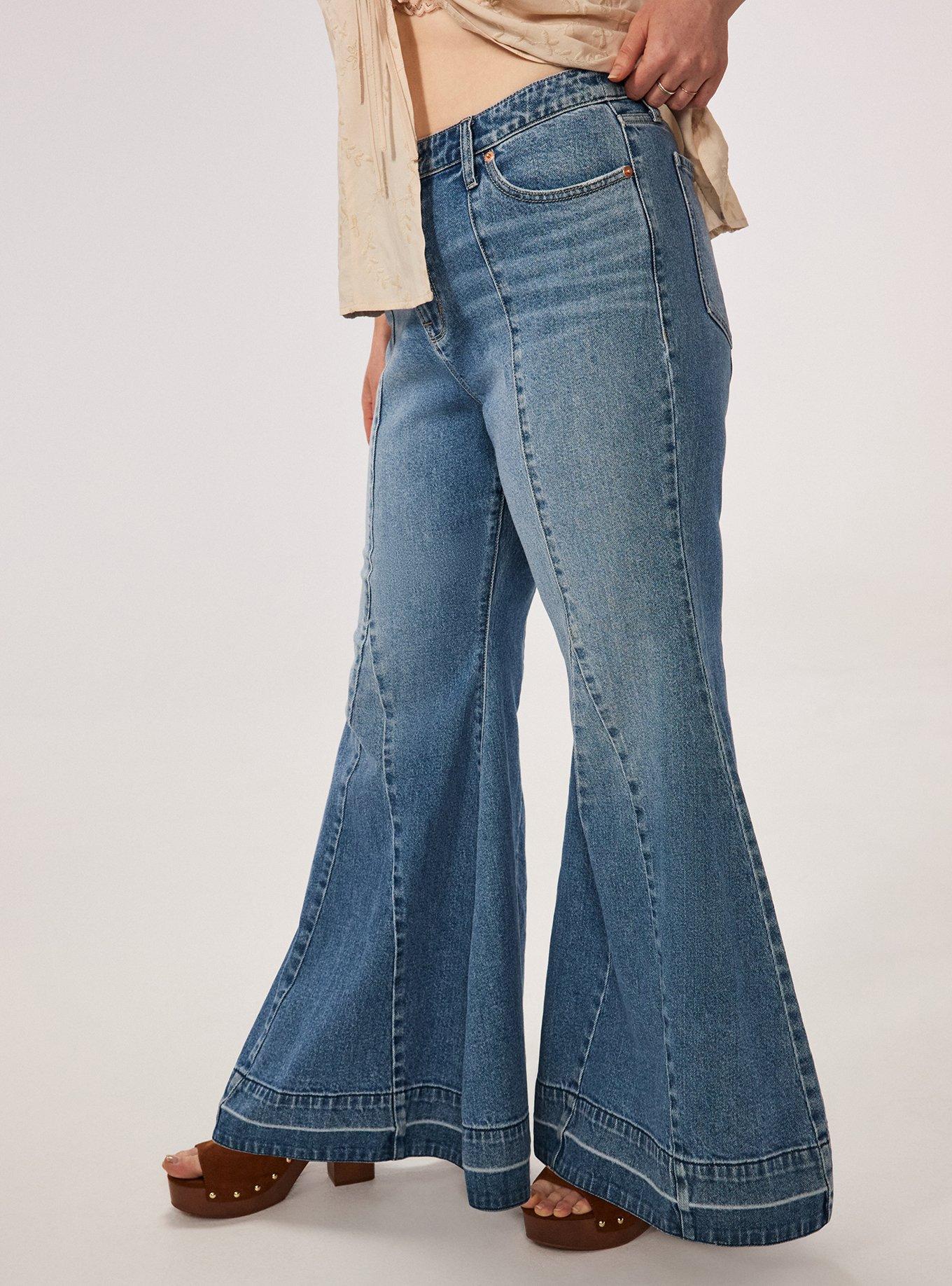 Plus Size Festi Sky High Super Flare Seamed Jean, DIRTY MARTINI, alternate