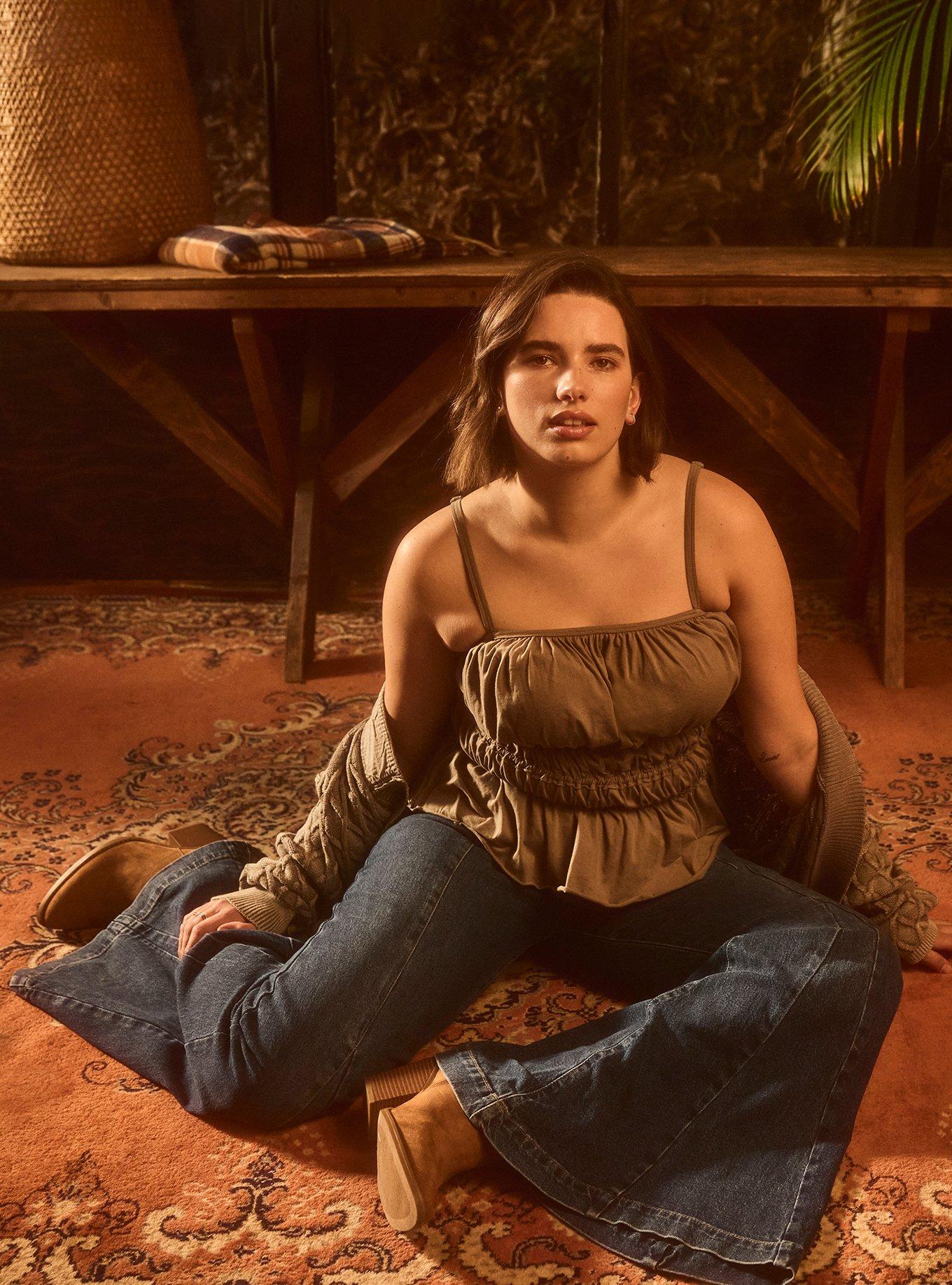 Festi High-Rise Super Flare Jean