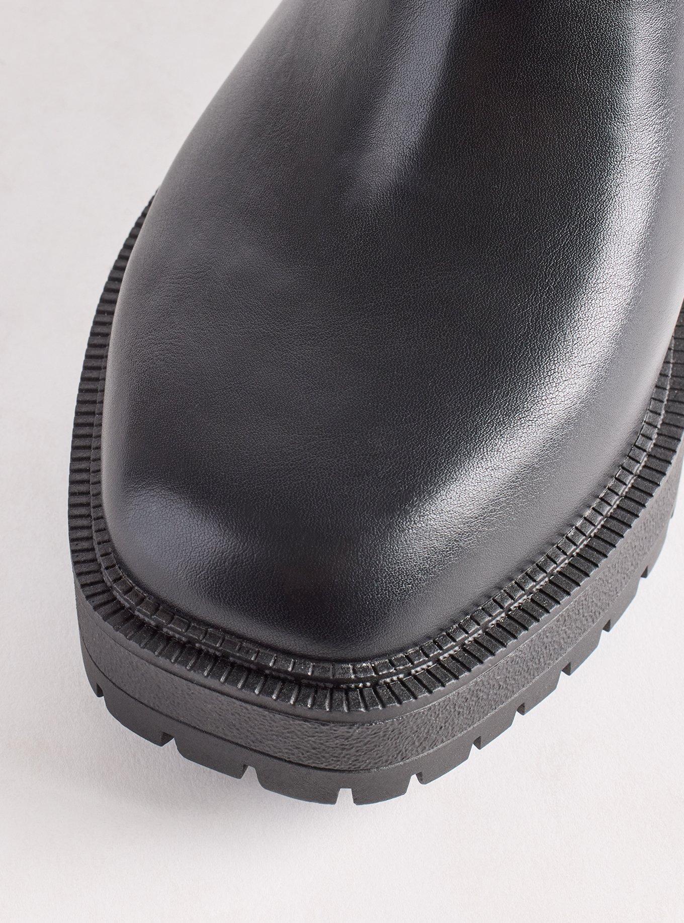 Lug Sole Chelsea Bootie (WW