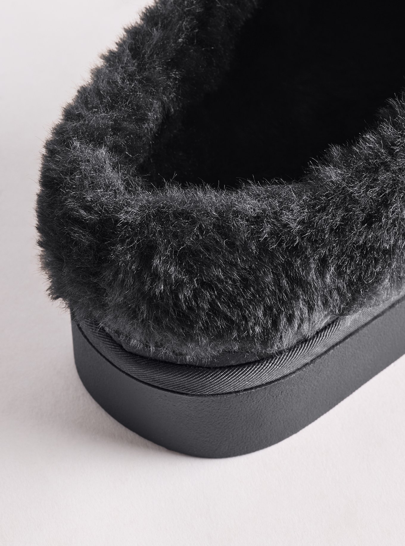 Plus Size Slip-On Cozy Clog (WW), BLACK, alternate