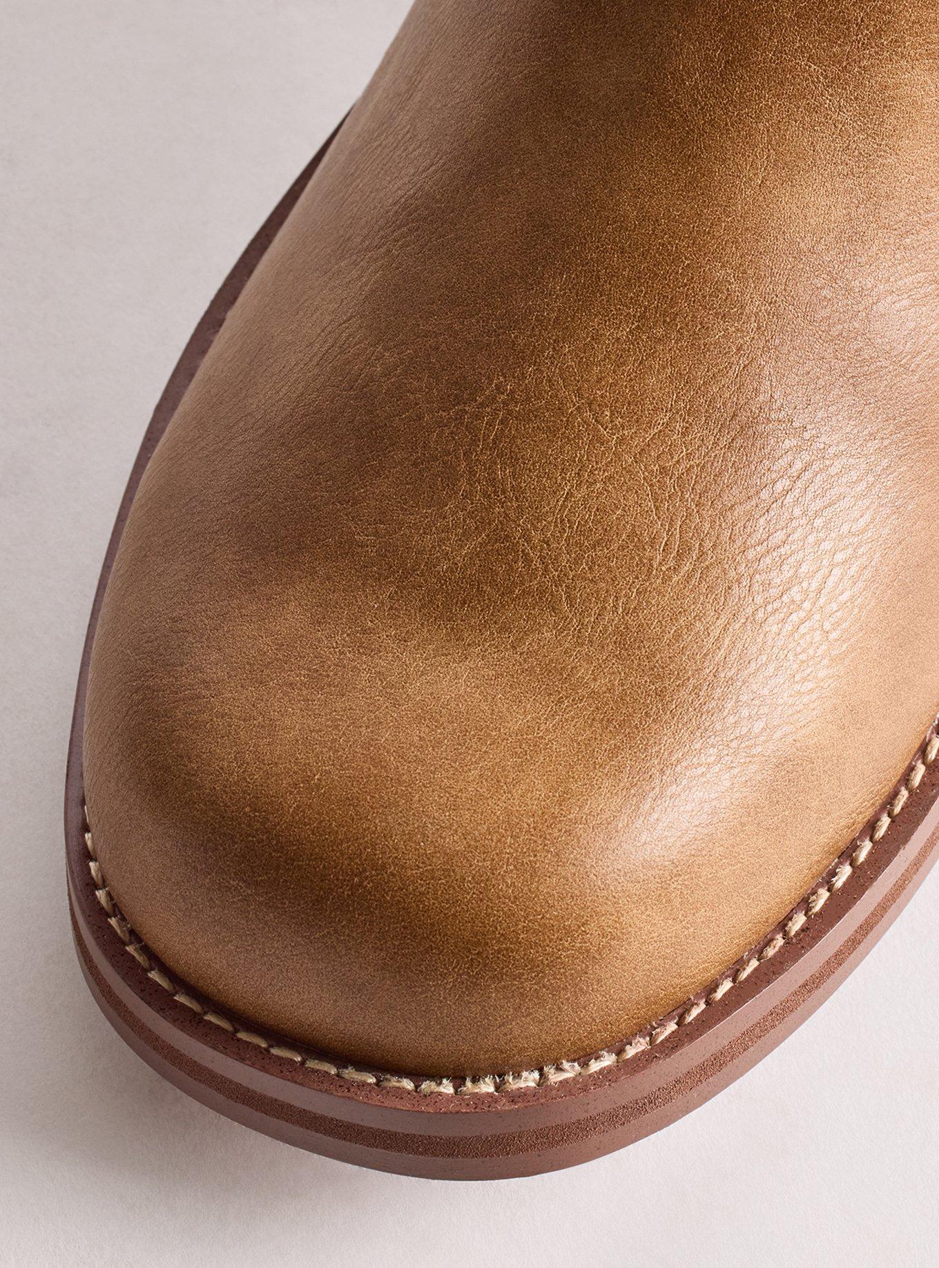 Pull-On Knee Boot (WW)