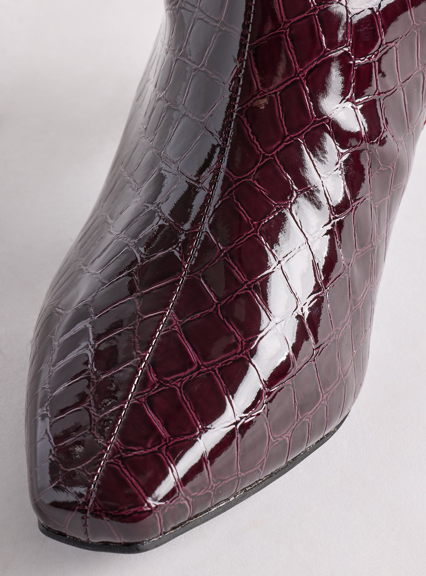 Kitten Heel Knee Boot (WW), WINE FAUX CROC, alternate