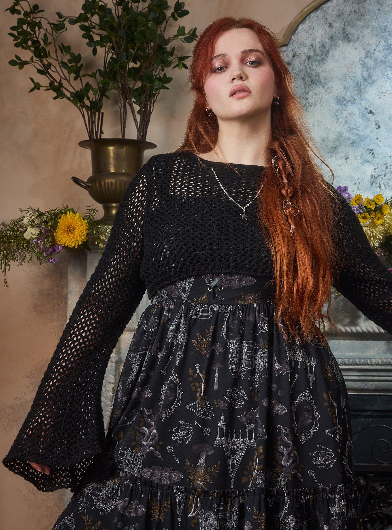 Nightfall Chain Bell Sleeve Crop Sweater, DEEP BLACK, hi-res