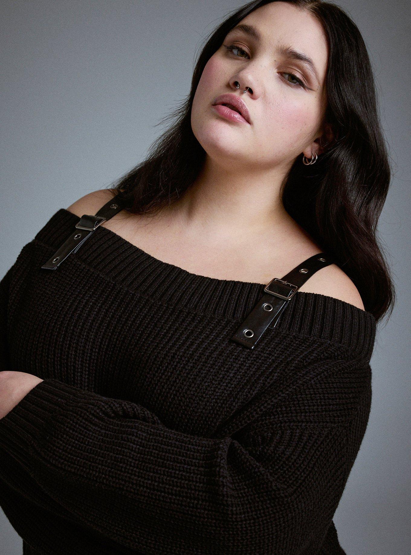 Nightfall Buckle Strap Off-Shoulder Sweater, DEEP BLACK, alternate